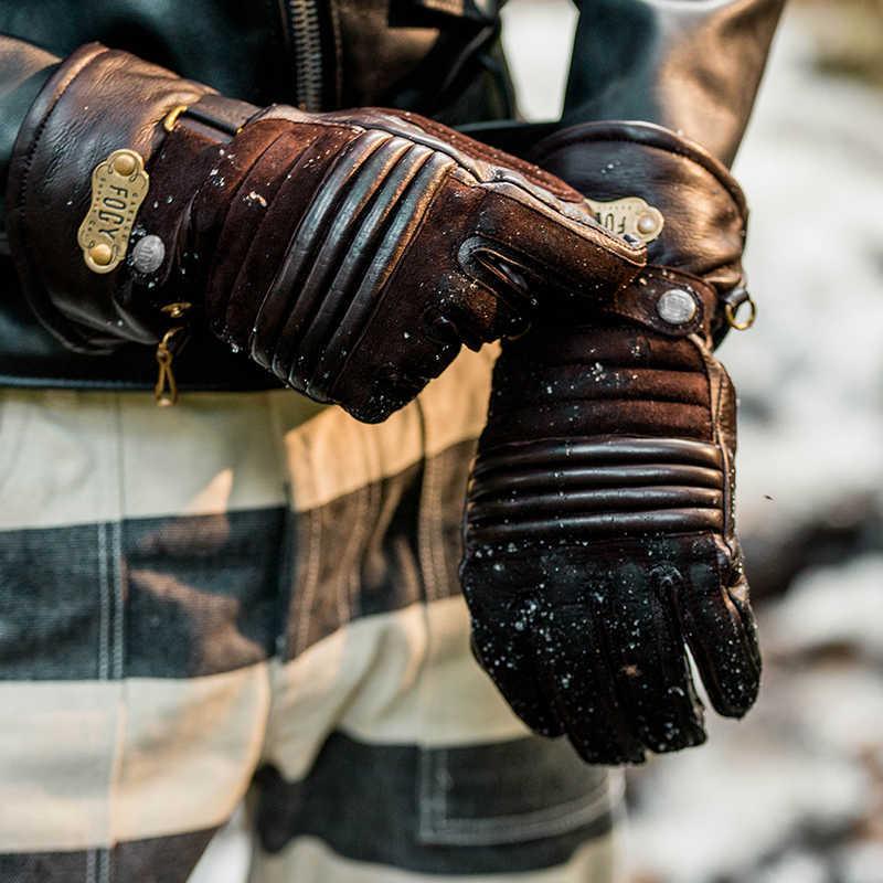 Bean's Moto Booth FOGY™ winter leather motorcycle gloves with reinforced palms and adjustable straps, designed for cold-weather riding.