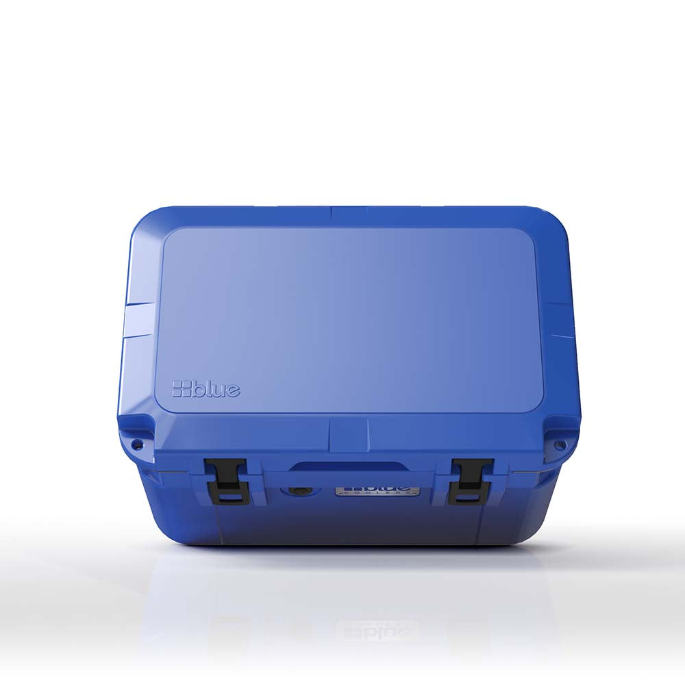 30 Quart Companion Series Roto-Molded Cooler - OVERLANDERS Outfitter