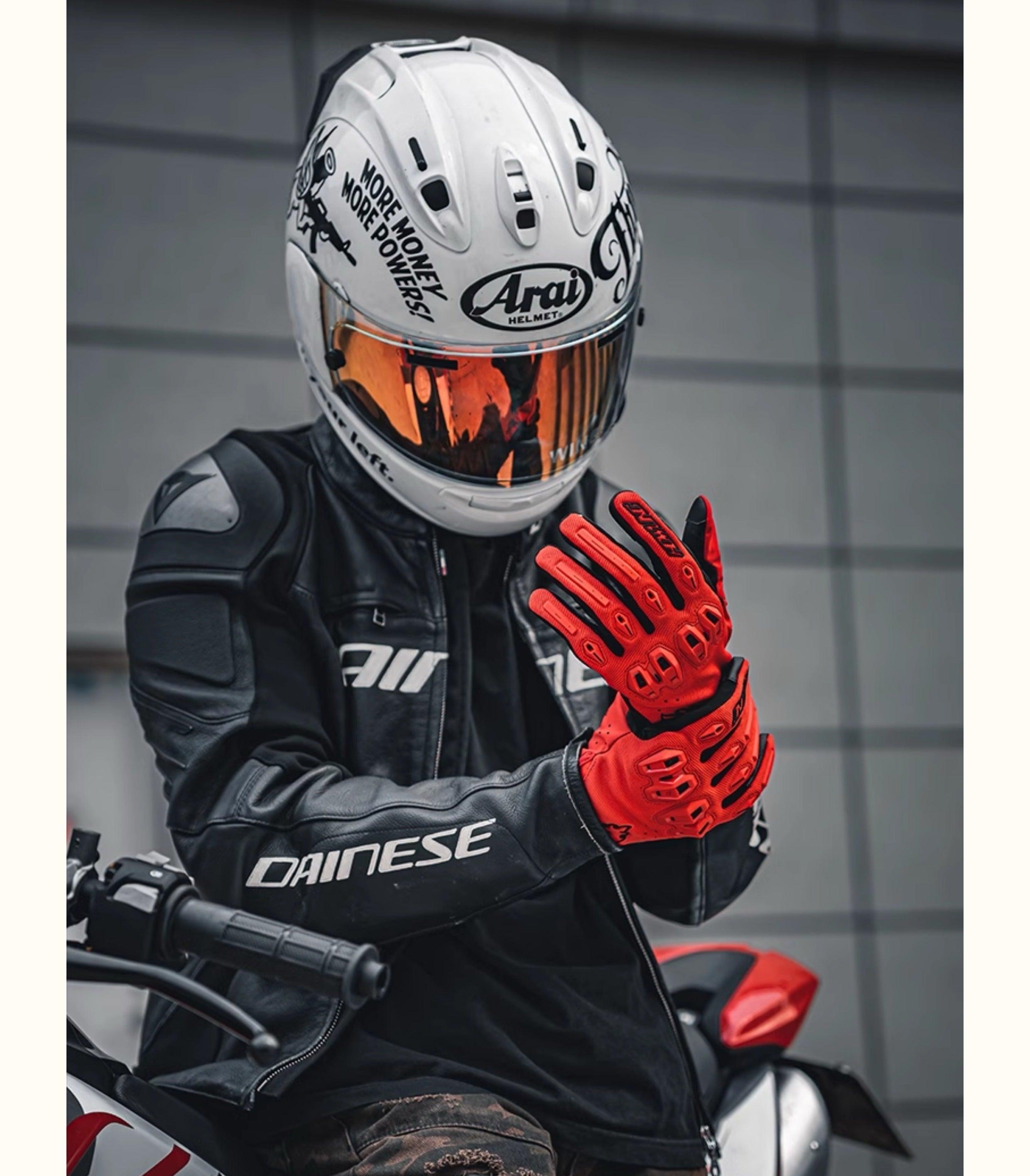 Alien Monster™ Battle Mech Motorcycle Gloves by Bean's Moto Booth featuring armored design and reptilian details for motorcycle riding.