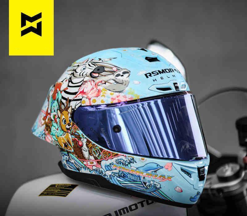 Bean's Moto Booth RSMORAX™ R50S PRO motorcycle helmet with sleek design, vent openings, and clear visor for rider safety.
