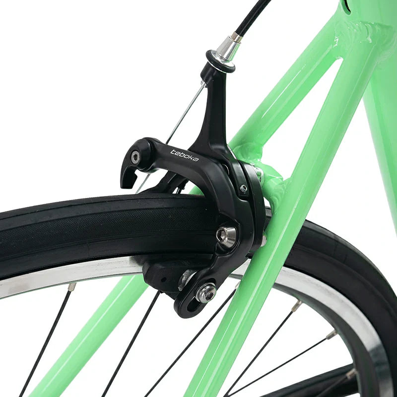 RockBros-US AERIX aluminum road bike with lightweight frame, drop handlebars, and sleek design for high-performance cycling.