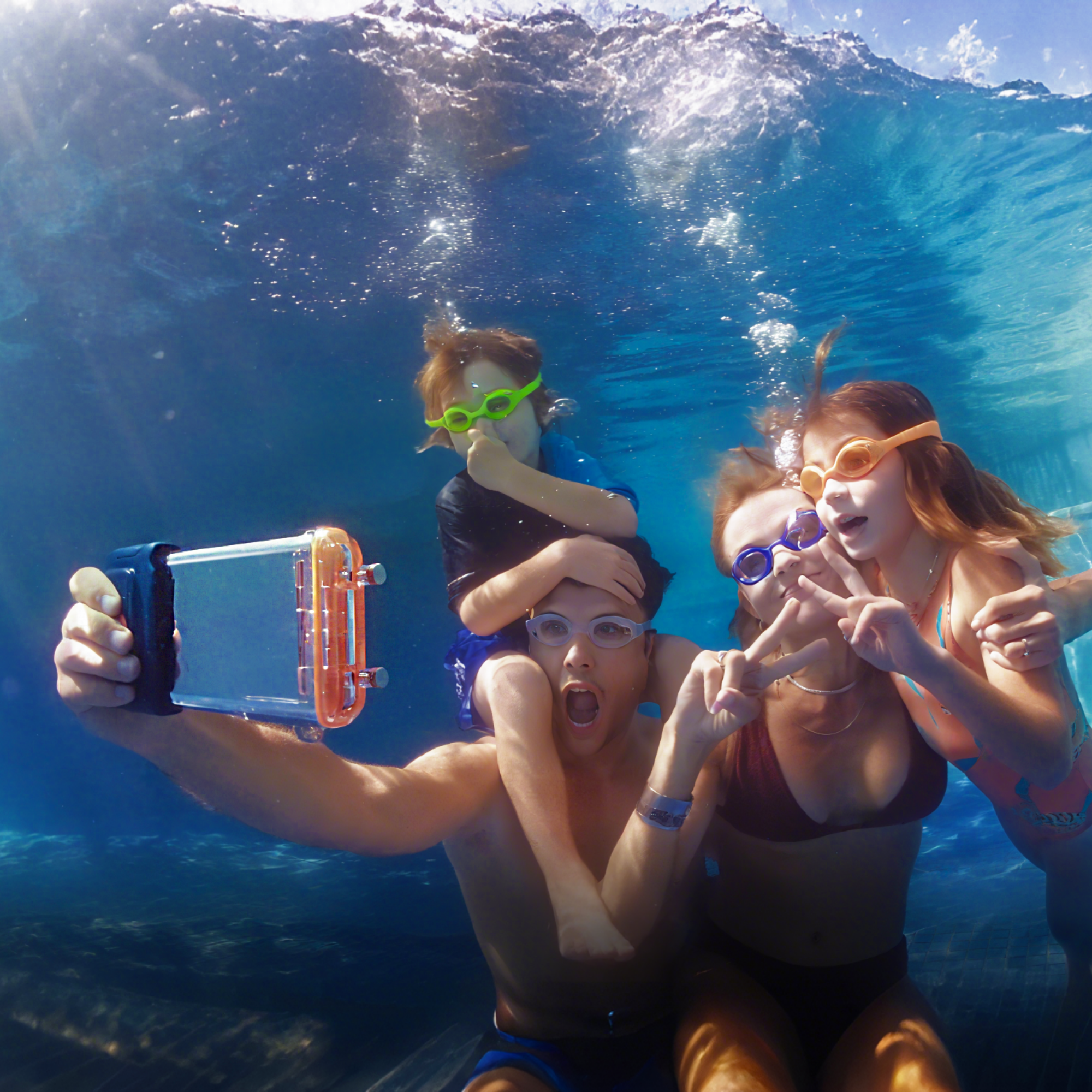 H1 Smart Waterproof Phone Case - OVERLANDERS Outfitter