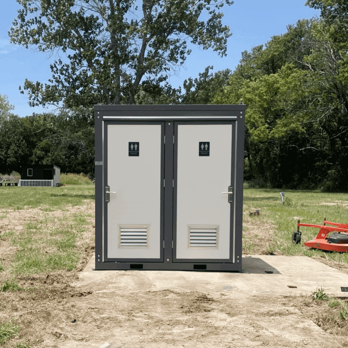 2 Private Toilet Stalls Portable Restroom - OVERLANDERS Outfitter
