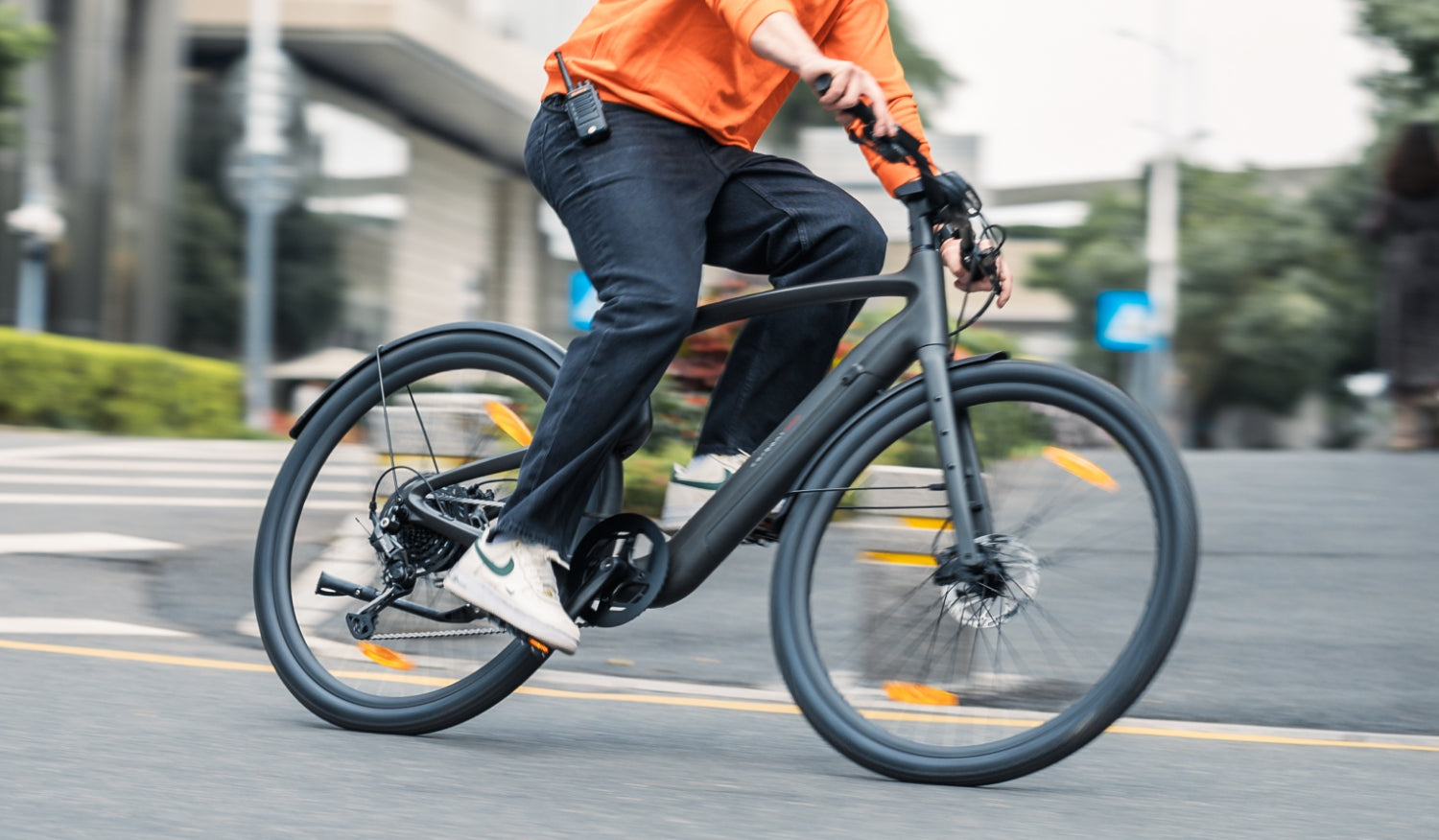 Rex E-Bikes Urtopia CARBON 1 PRO electric bike with sleek carbon frame, handlebars, and modern design.