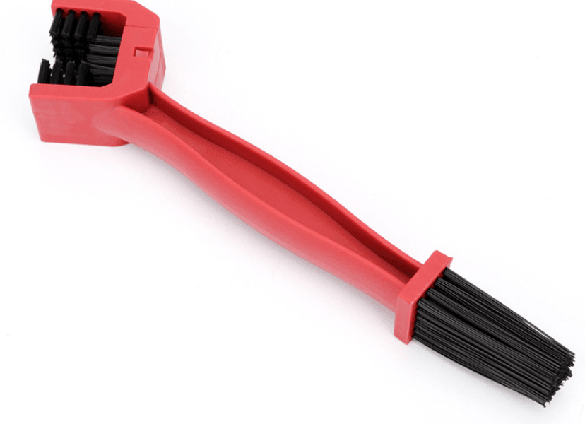360-degree motorcycle chain cleaning brush by Bean's Moto Booth, designed for thorough cleaning of motorcycle chains.