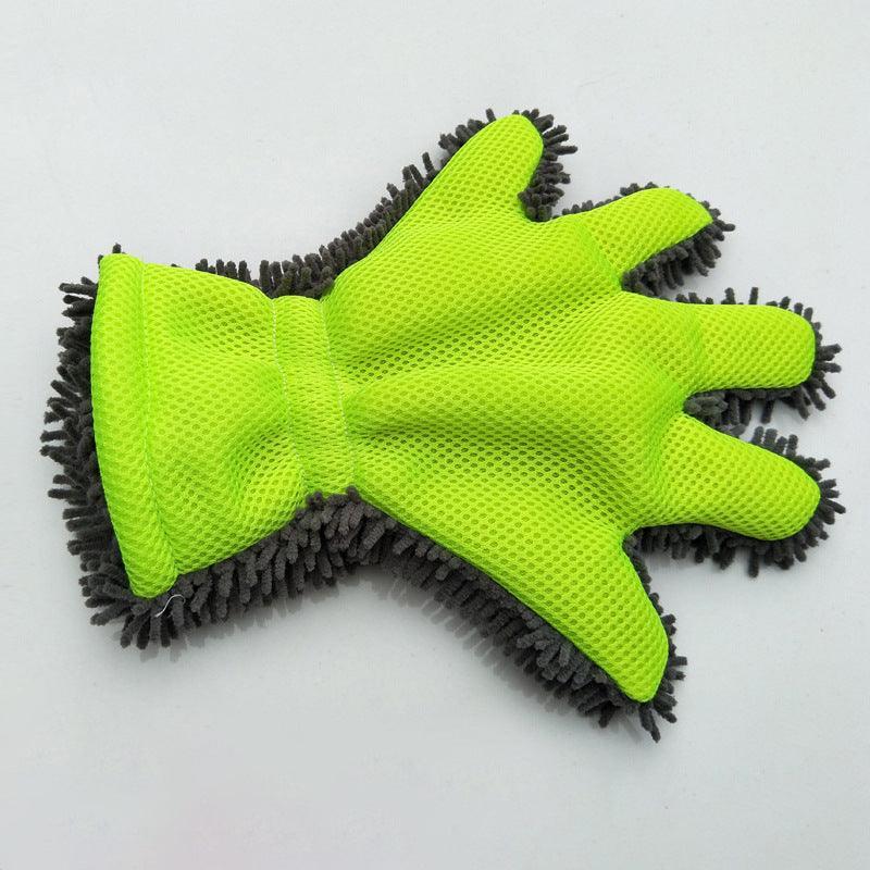 Bean's Moto Booth motorcycle washing gloves, durable microfiber gloves with reinforced fingertips for cleaning and detailing bikes.