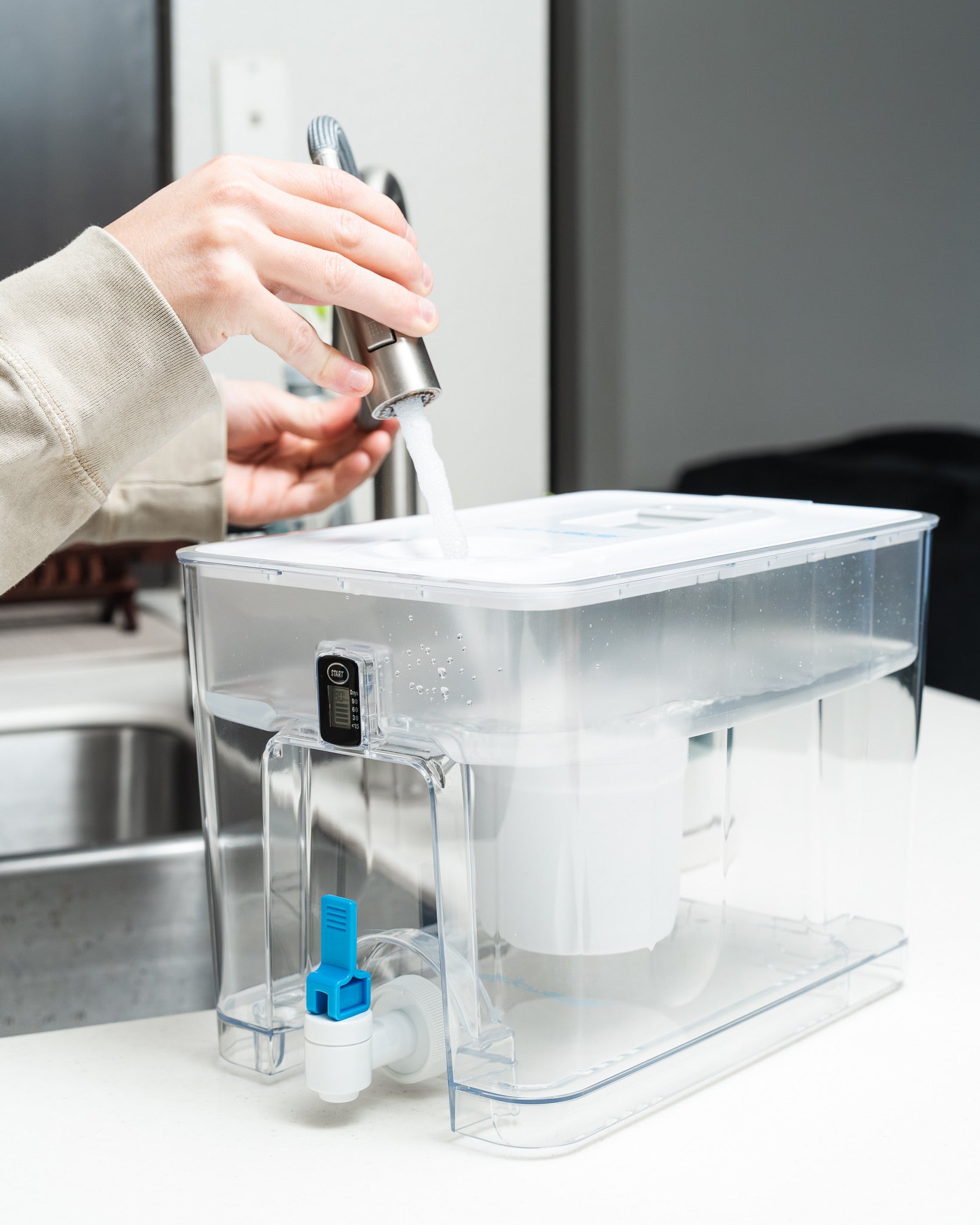 Pure XP Dispenser | Reduces Fluoride & PFAS - OVERLANDERS Outfitter