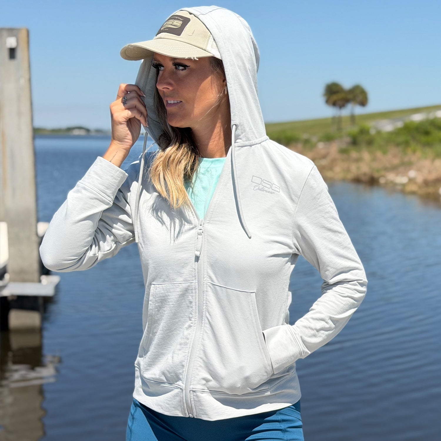 Callie Lightweight Zip Up - OVERLANDERS Outfitter