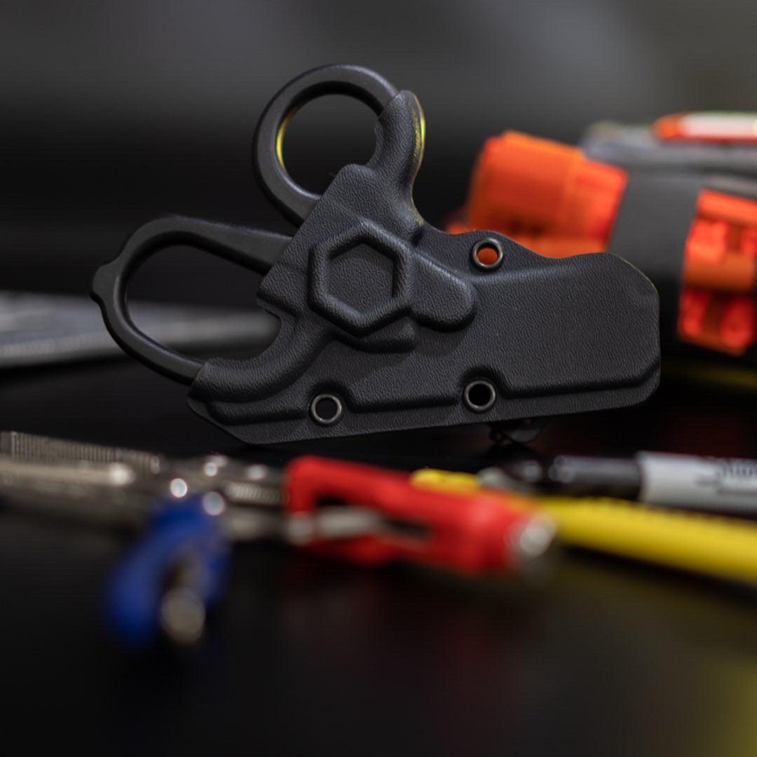 Black MINI Compact EMT and First Responders Rescue Shears Kydex Holder | ONE SHEAR® - OVERLANDERS Outfitter