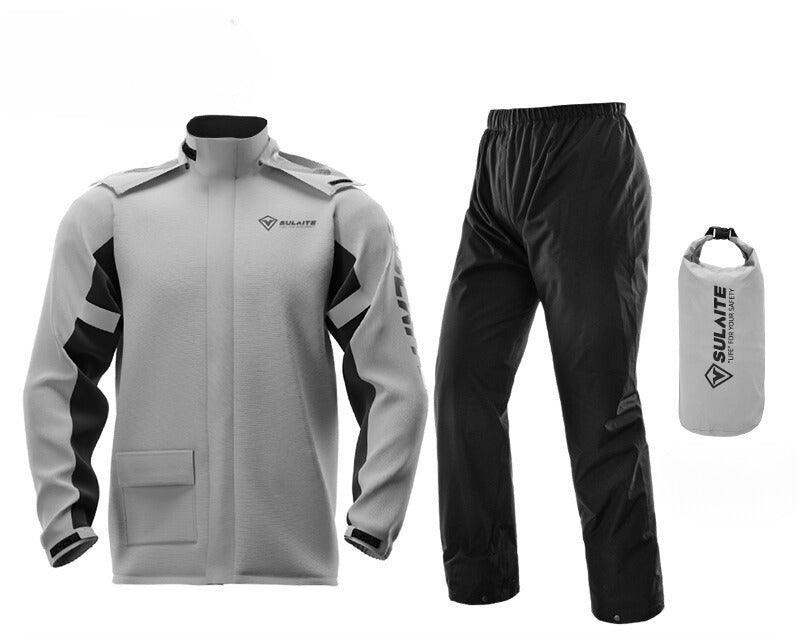 Bean's Moto Booth SULAITE™ split-type motorcycle raincoat suit, waterproof raincoat showing full length with reflective strips.