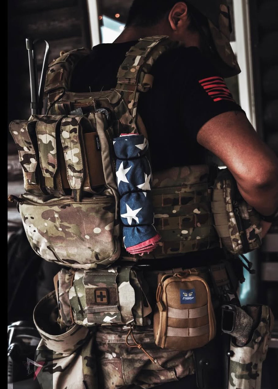 Lightweight Redemption Tactical Archangel 2.0 armor kit with front, back, and side plates displayed on a neutral background.