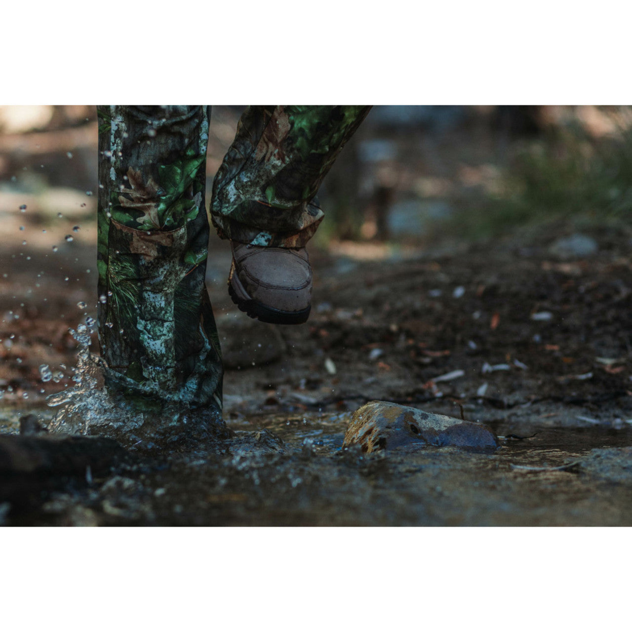 Tan nubuck lace-up boots with 600-gram insulation from DSG OUTERWEAR, showing sturdy design and classic style.