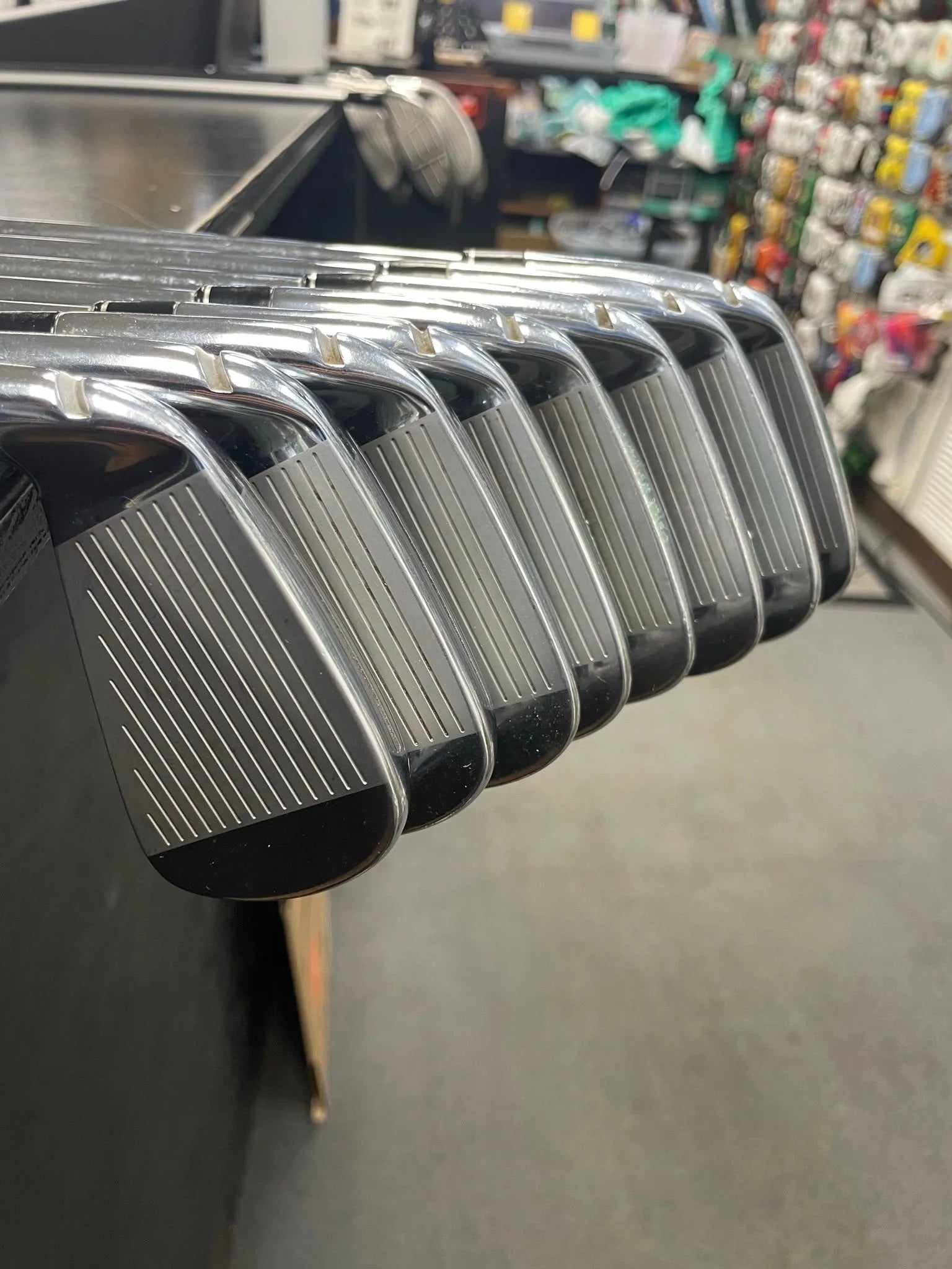 TaylorMade Rocketbladez Tour Iron Set (Used) - OVERLANDERS Outfitter