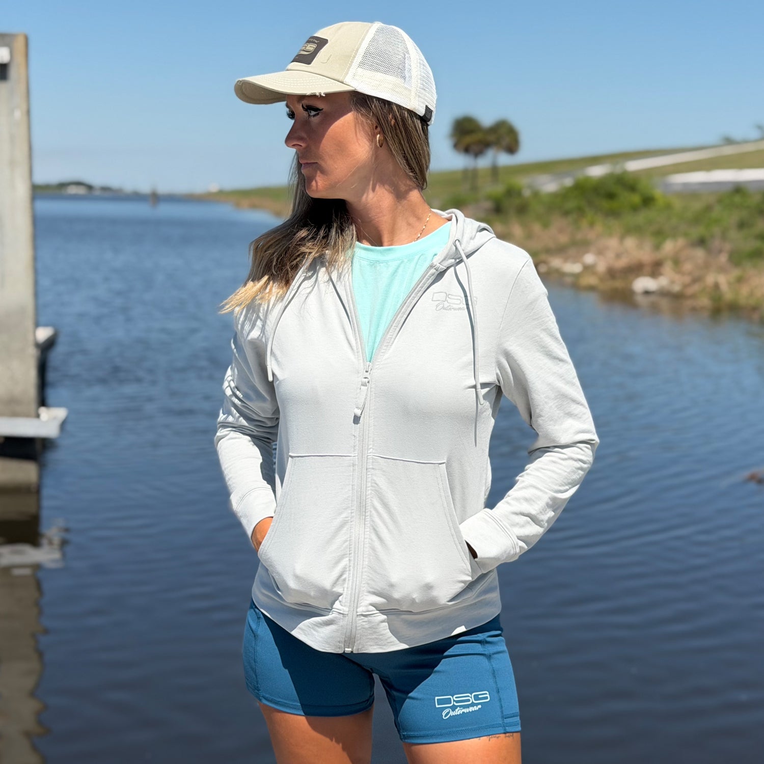Callie Lightweight Zip Up - OVERLANDERS Outfitter