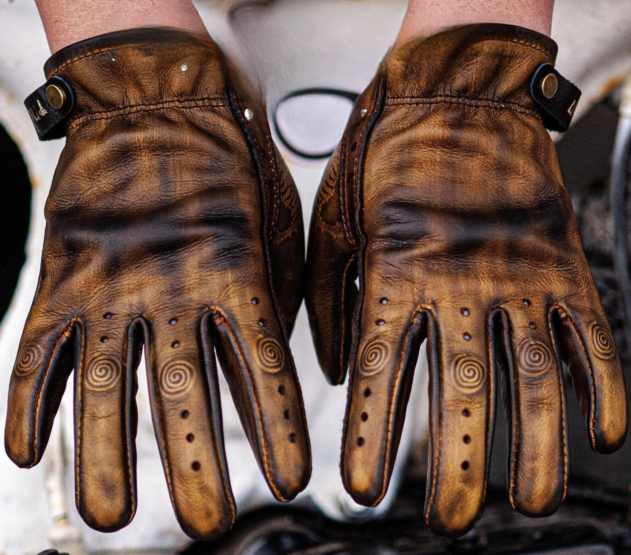Indian Monkey™ handcrafted AAA cowhide motorcycle gloves with reinforced knuckles and stitching, featuring a sleek black design.