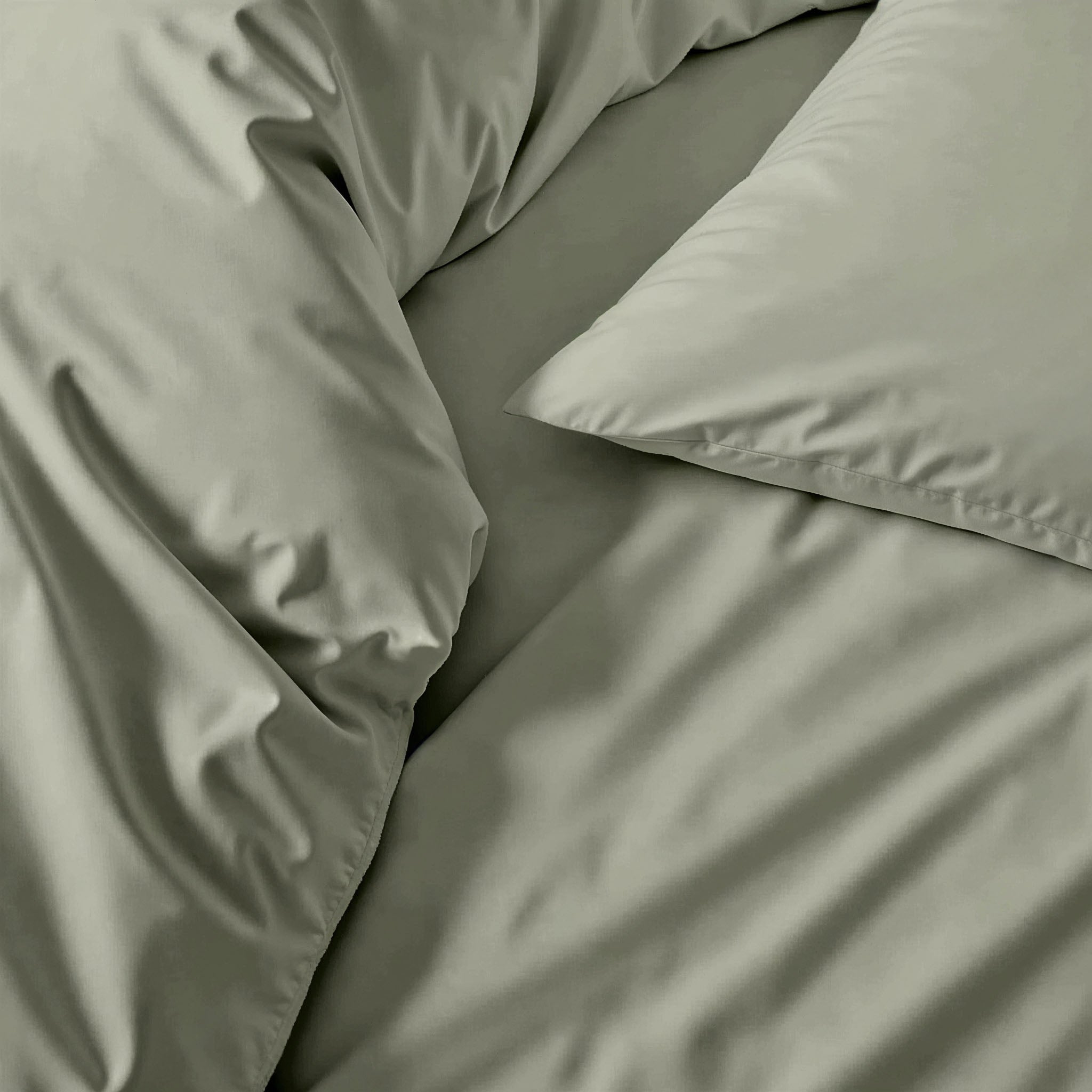 Luxurious Australian sateen duvet cover by Italic featuring a smooth, glossy white fabric for elegant bedroom decor.