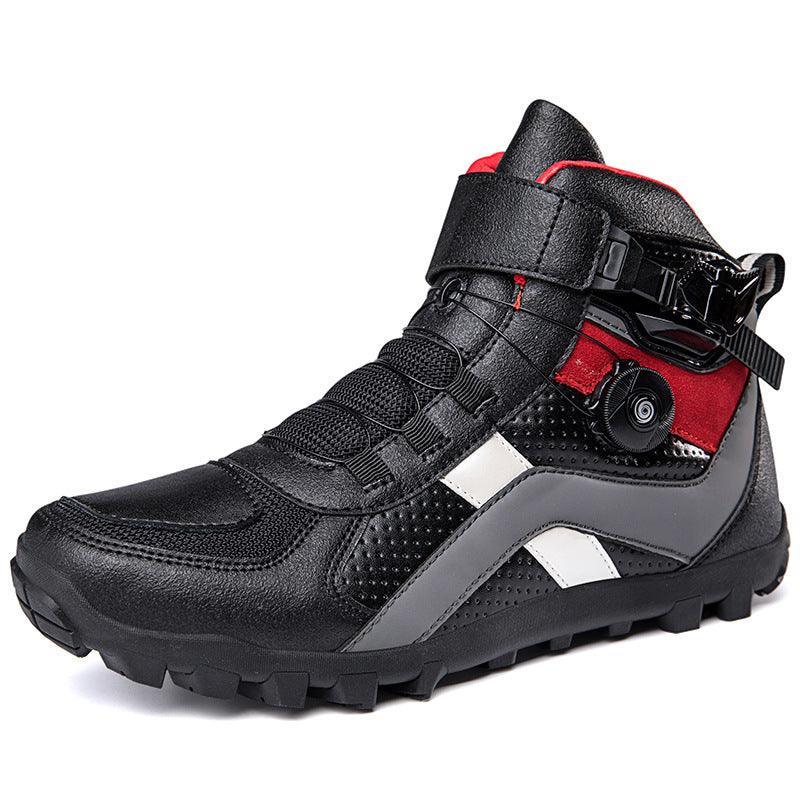Bean's Moto Booth 4 Seasons™ PUMMAX Vibe motorcycle sneaker with gray and black design, featuring durable construction and sporty style.
