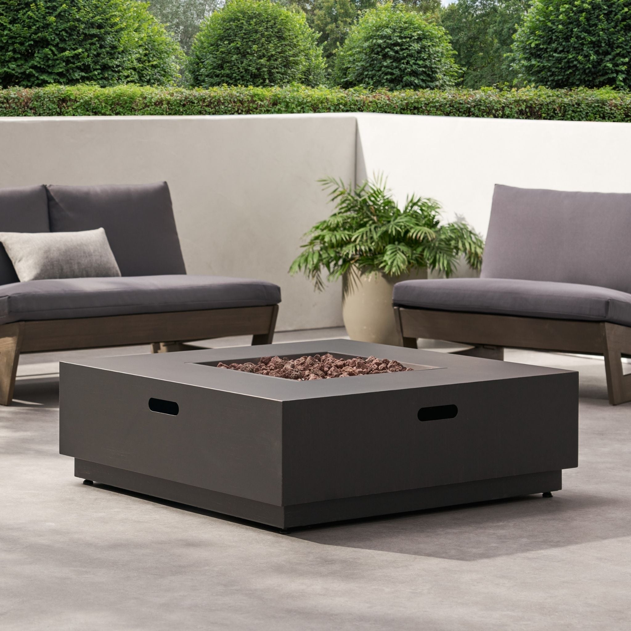 Alora 40-Inch 50K BTU Modern Outdoor Square Iron Backyard Patio Fire Pit (SAK31635) - We The Collective