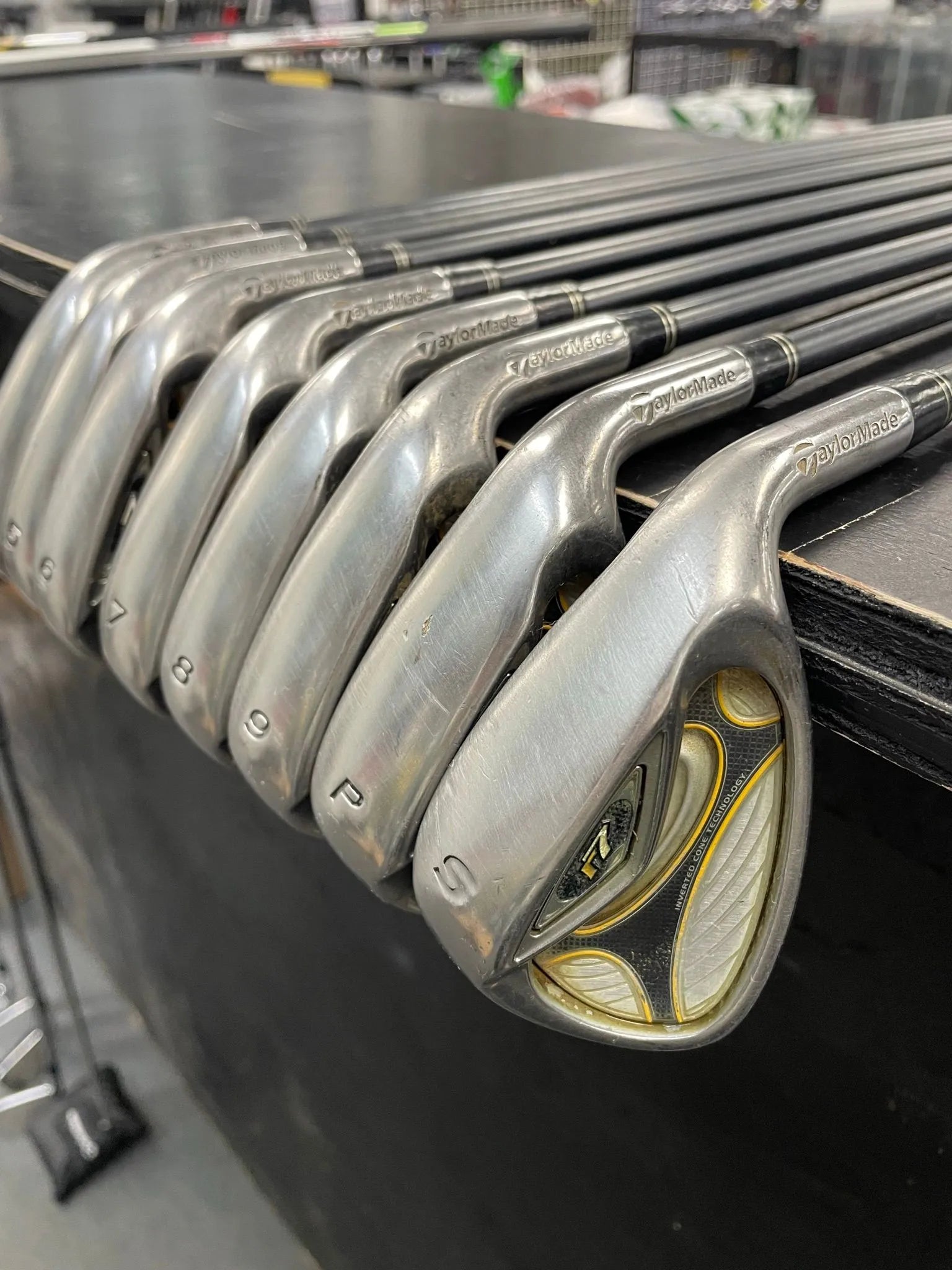 TaylorMade R7 Iron Set (Used) - OVERLANDERS Outfitter