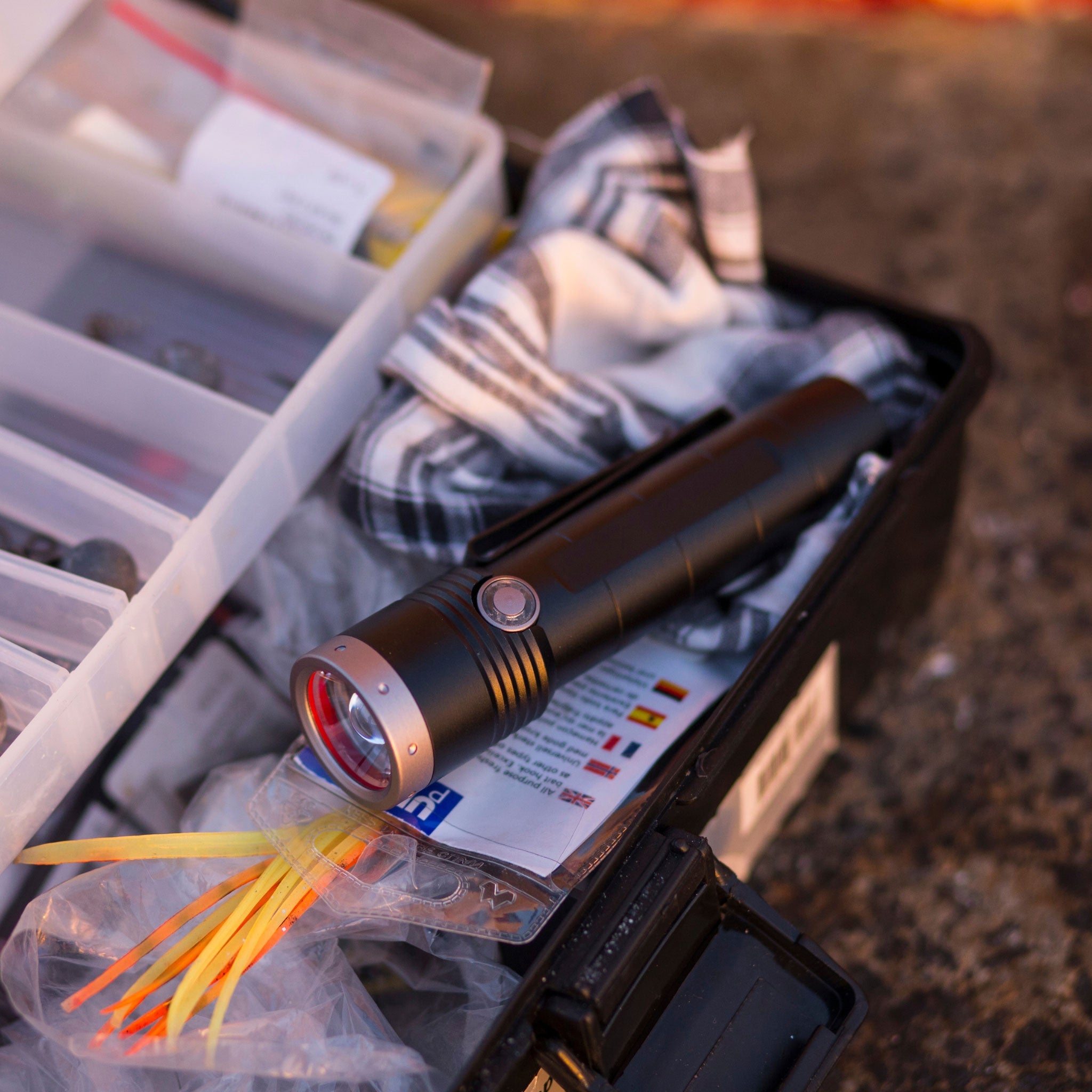 MT10 Flashlight - OVERLANDERS Outfitter