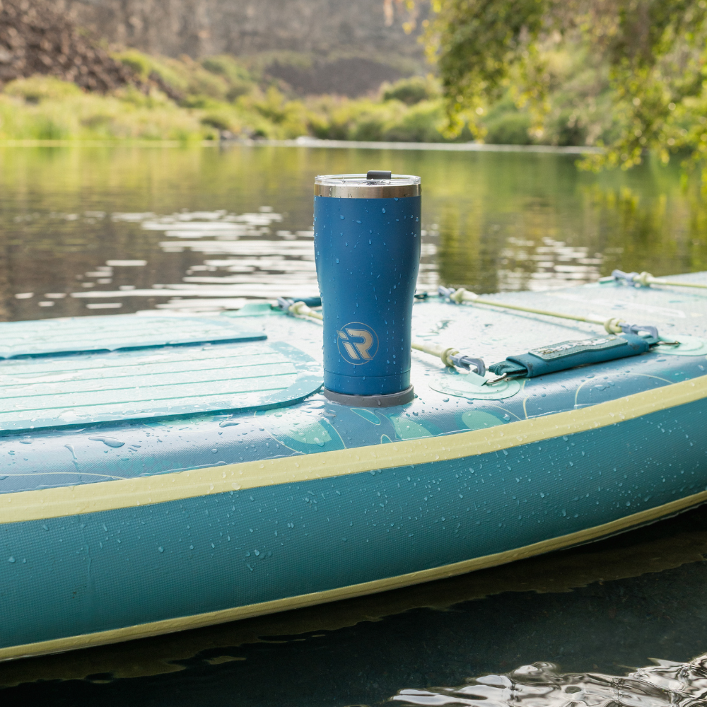 iROCKER US MAG CUP with magnetic base, black finish, designed for holding drinks securely on surfboards or paddleboards.