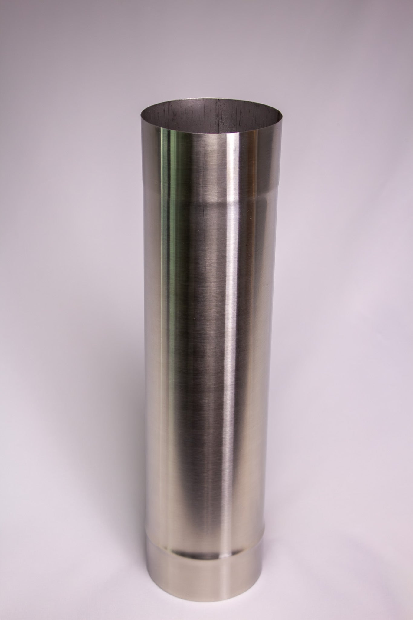 North Shore Sauna 4-inch replacement chimney pipe for sauna stove, durable metal pipe for safe and efficient venting.