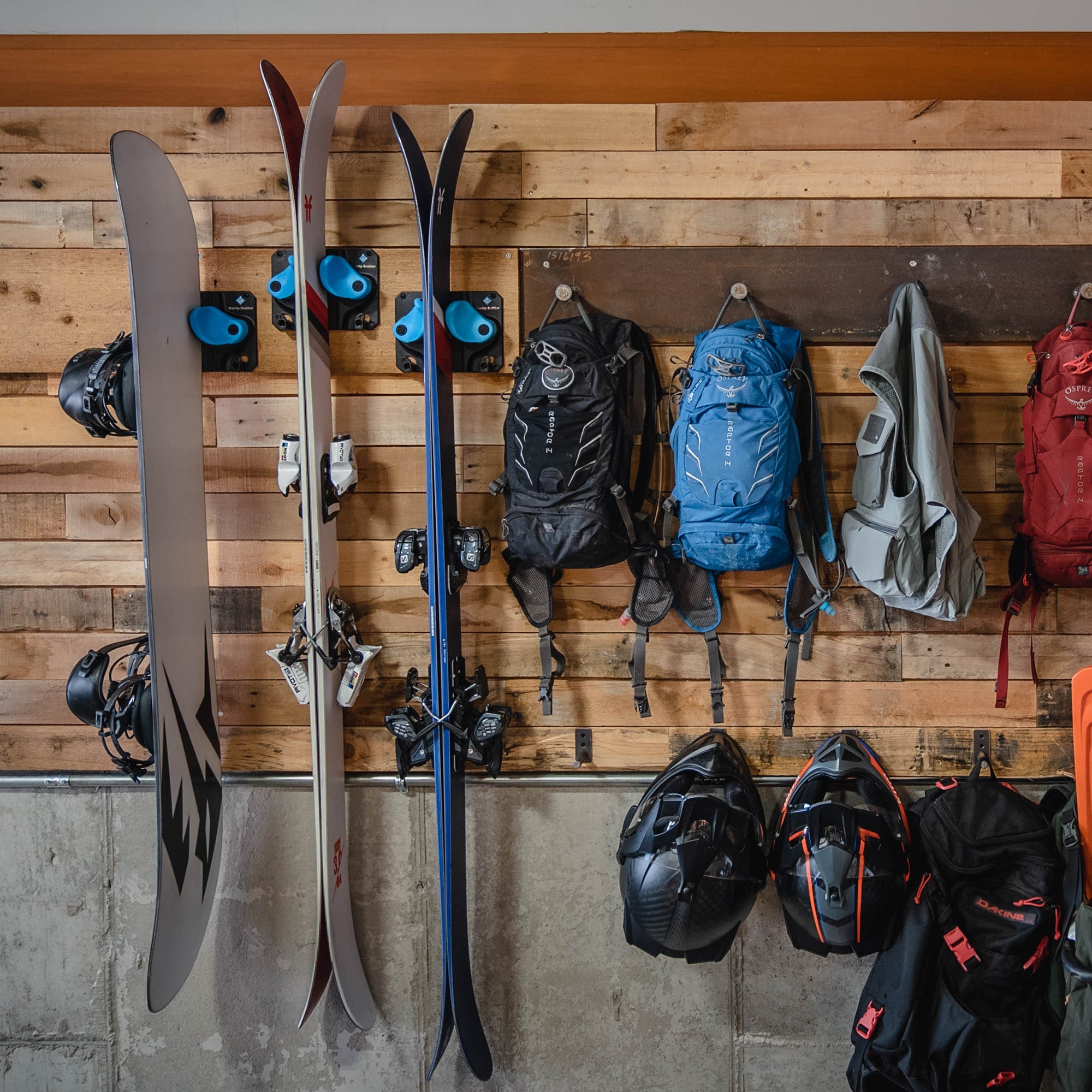 The OG - Cyan - OVERLANDERS Outfitter