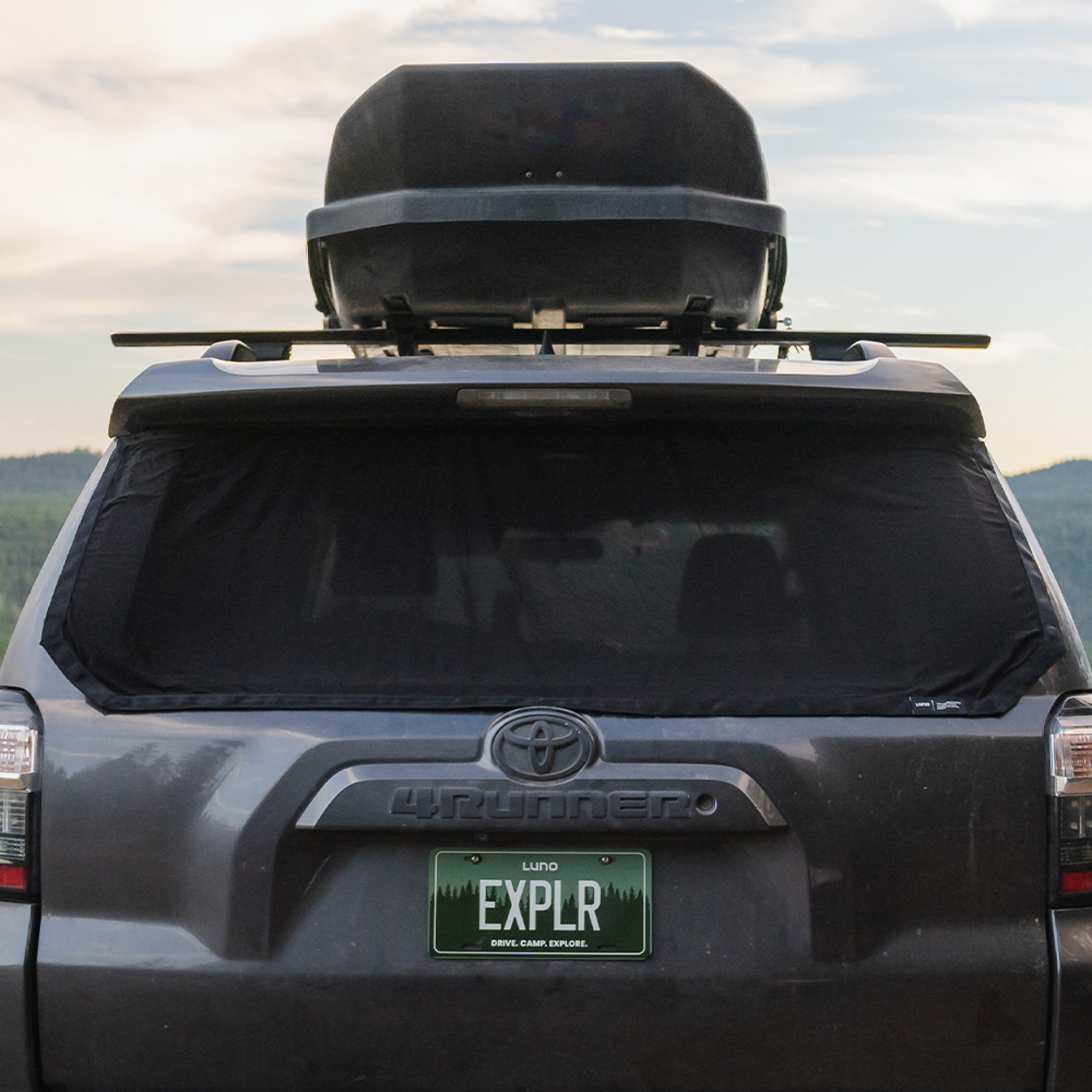 Luno® 4Runner trunk window screen accessory, showcasing a fitted design for enhanced ventilation and protection.