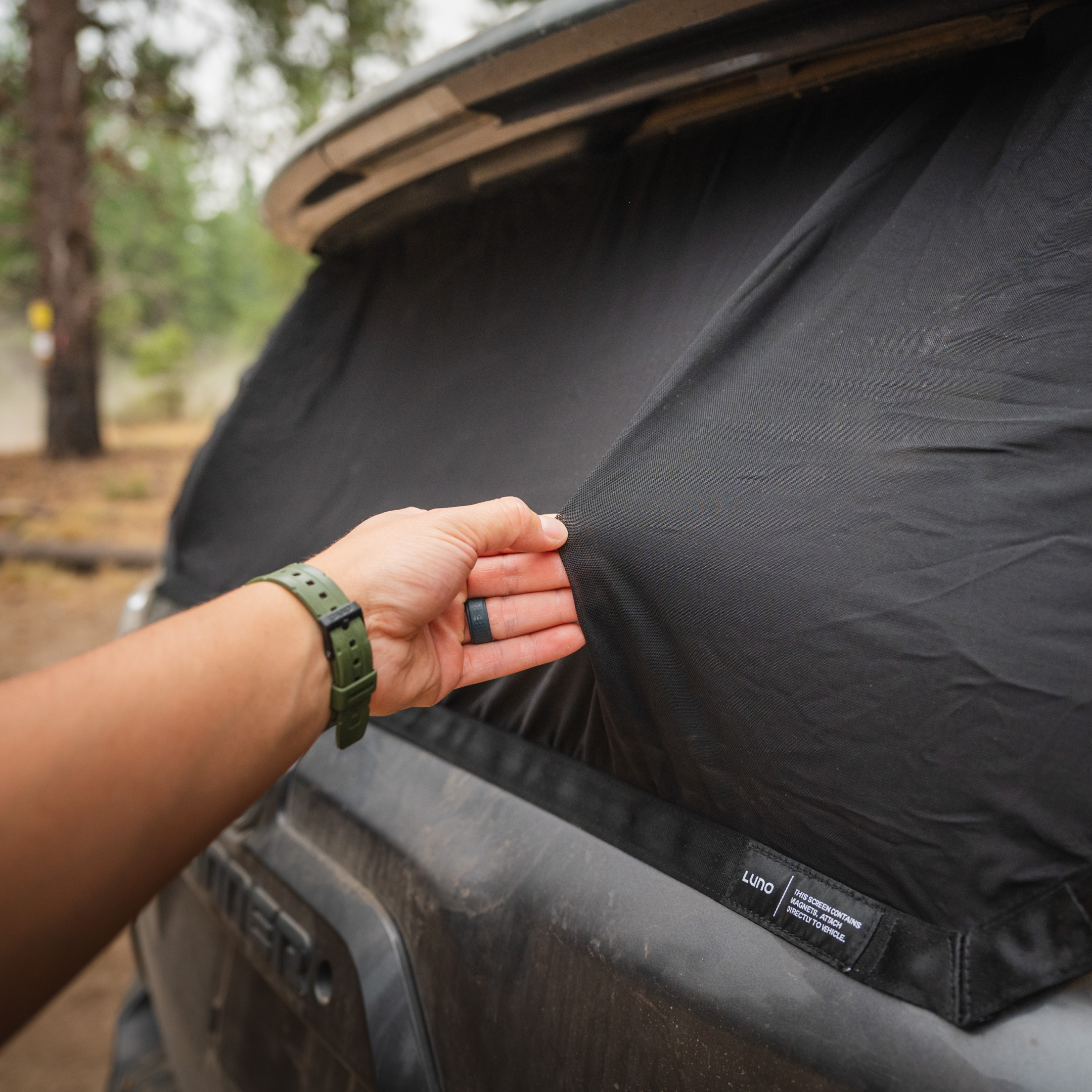 Luno® 4Runner trunk window screen accessory providing protection and ventilation for your vehicle's cargo area.