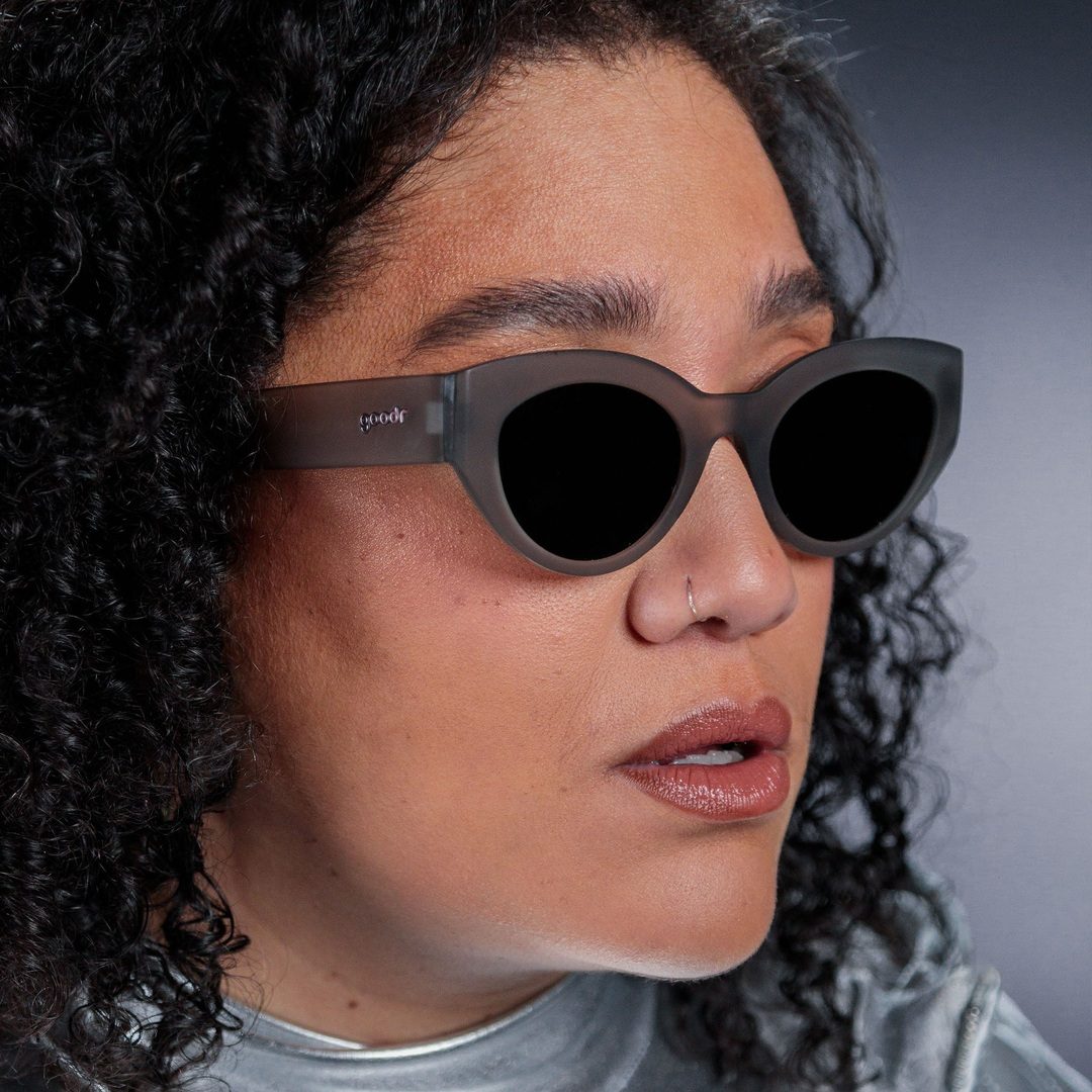 Rare Air Discs Moonbeam Daydream Moon G polarized sunglasses with round frames and reflective lenses, showcasing stylish accessories.