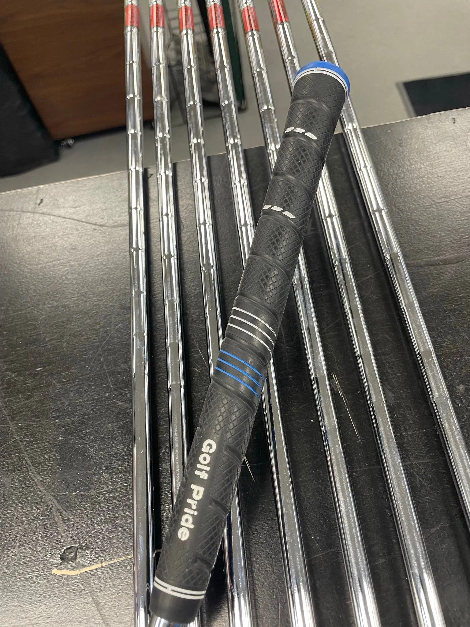 TaylorMade Rocketbladez Tour Iron Set (Used) - OVERLANDERS Outfitter
