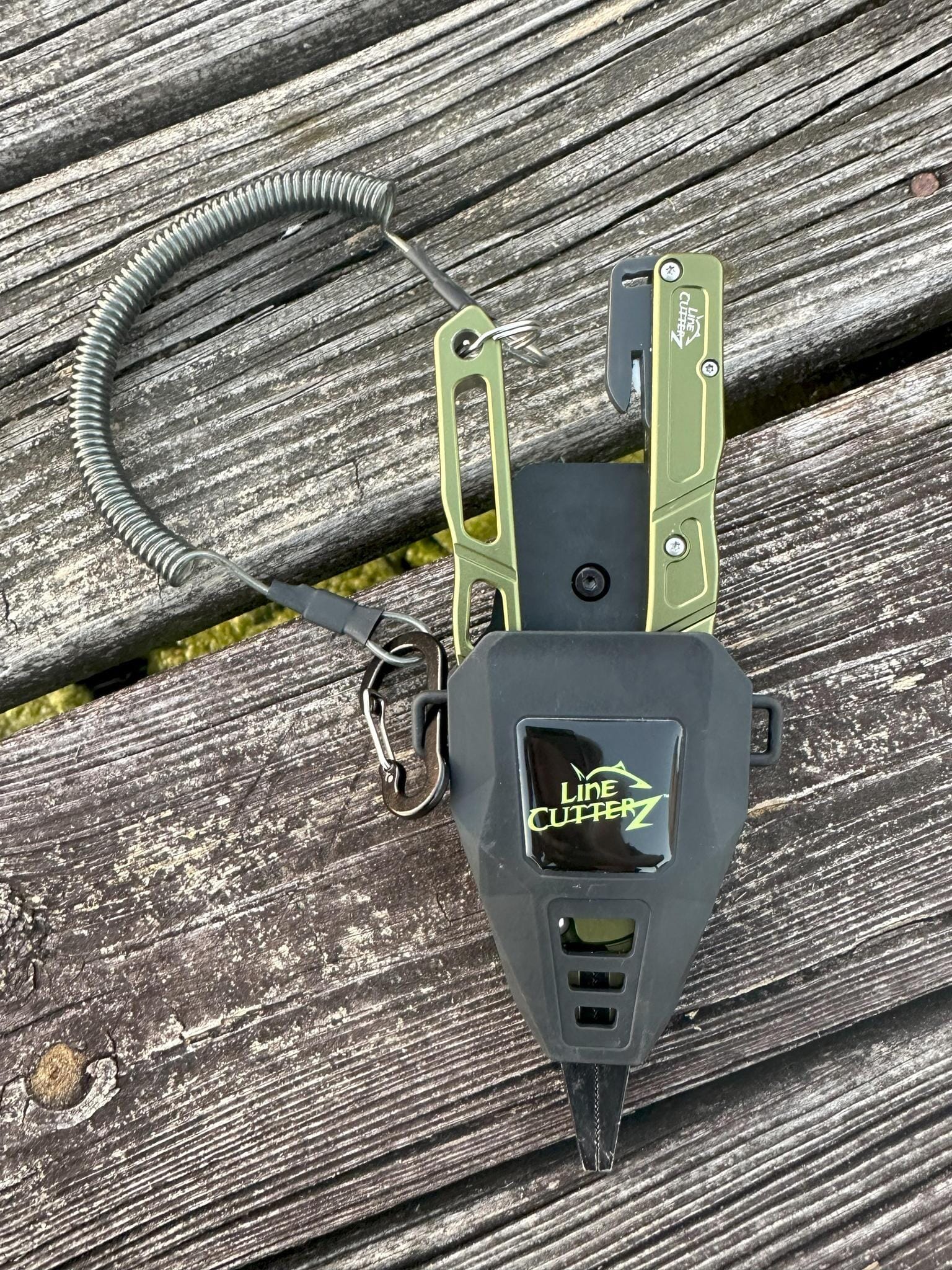 Line Cutterz Elite Pliers cutter tool with stainless steel blades and ergonomic handle, designed for precise cutting tasks.