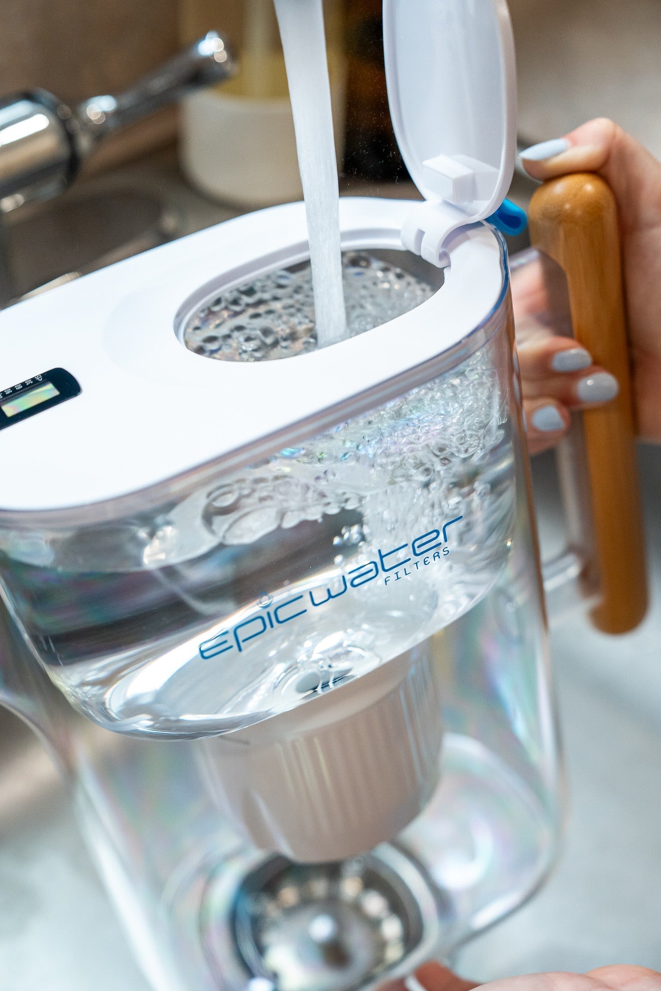 Pure Pitcher | Reduces Fluoride & PFAS - OVERLANDERS Outfitter