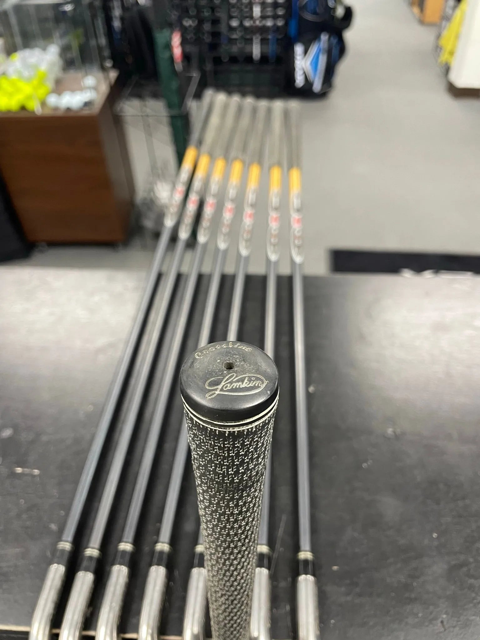TaylorMade R7 Iron Set (Used) - OVERLANDERS Outfitter