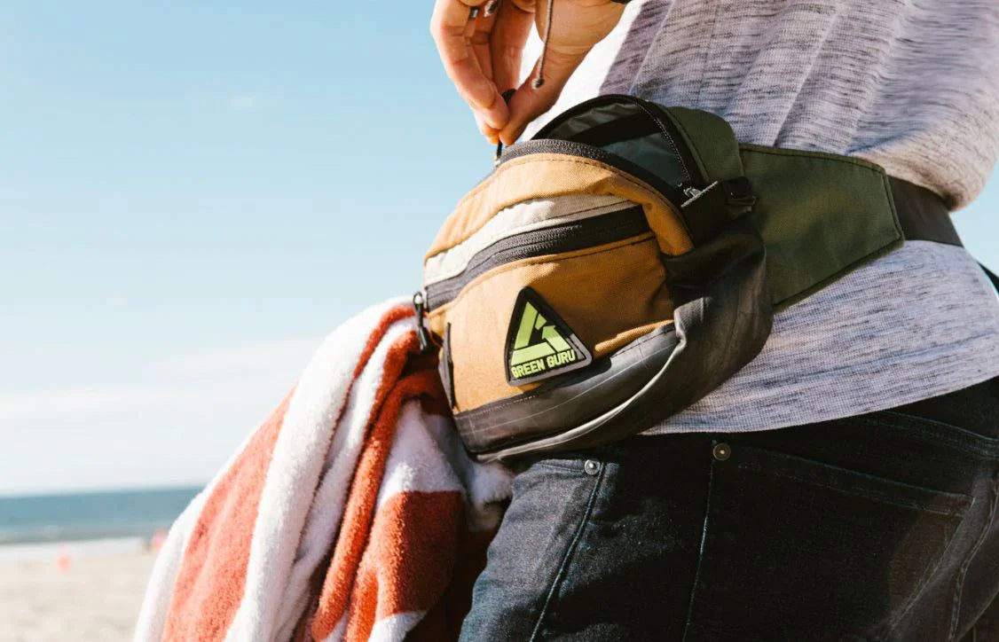 Green Guru Packster hip pack from ZEITBIKE, a compact green bags and panniers accessory for cycling and casual use.