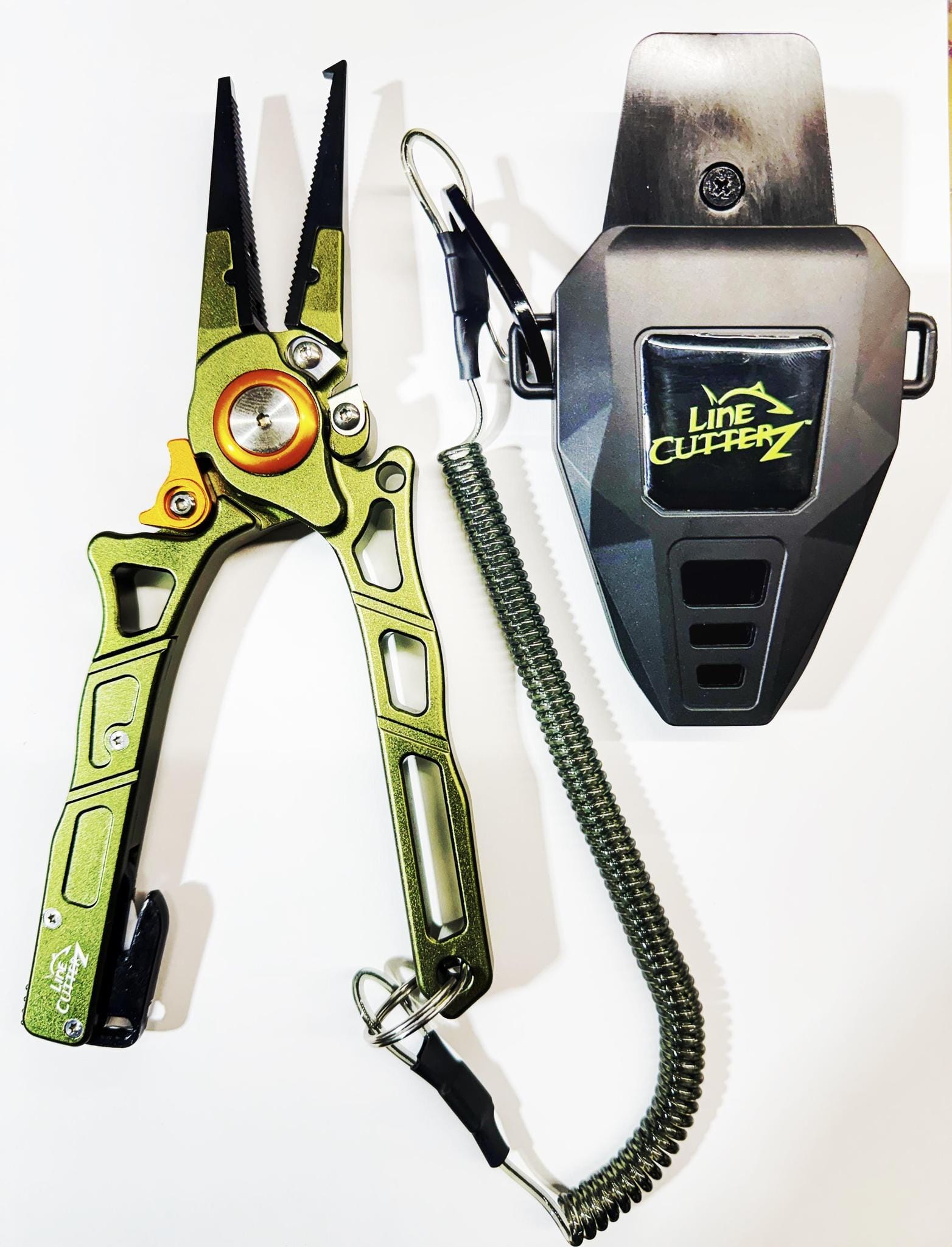 Line Cutterz Elite Pliers cutter tool with ergonomic handle and sharp cutting blades, designed for precise fishing line cutting.
