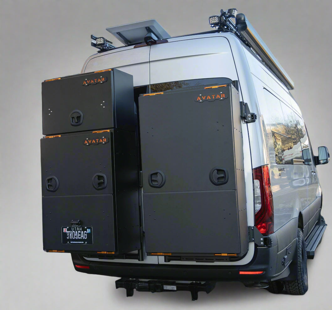 Avatar Offroad Giga Storage Box, large closed storage container with sturdy build and secure lid for versatile storage needs.