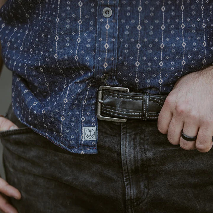 ZEITBIKE Alchemy Goods Ballard Belt featuring leather and canvas strap, with metal buckle, showing a casual, stylish design.