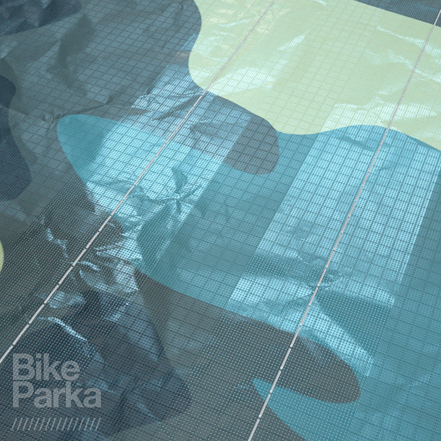 ZEITBIKE BikeParka XL/MTB bicycle cover in camo, waterproof and seam-sealed for outdoor mountain bike protection.
