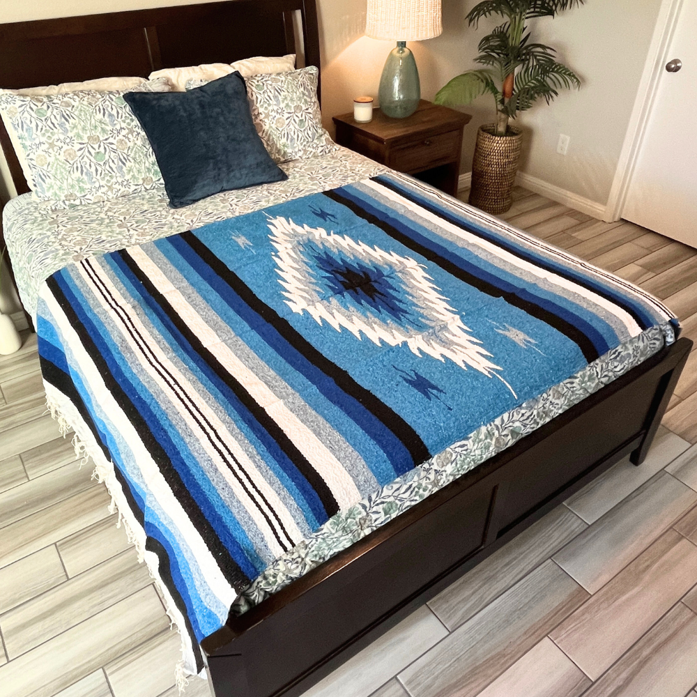 Blue Shades Diamond Blanket - OVERLANDERS Outfitter