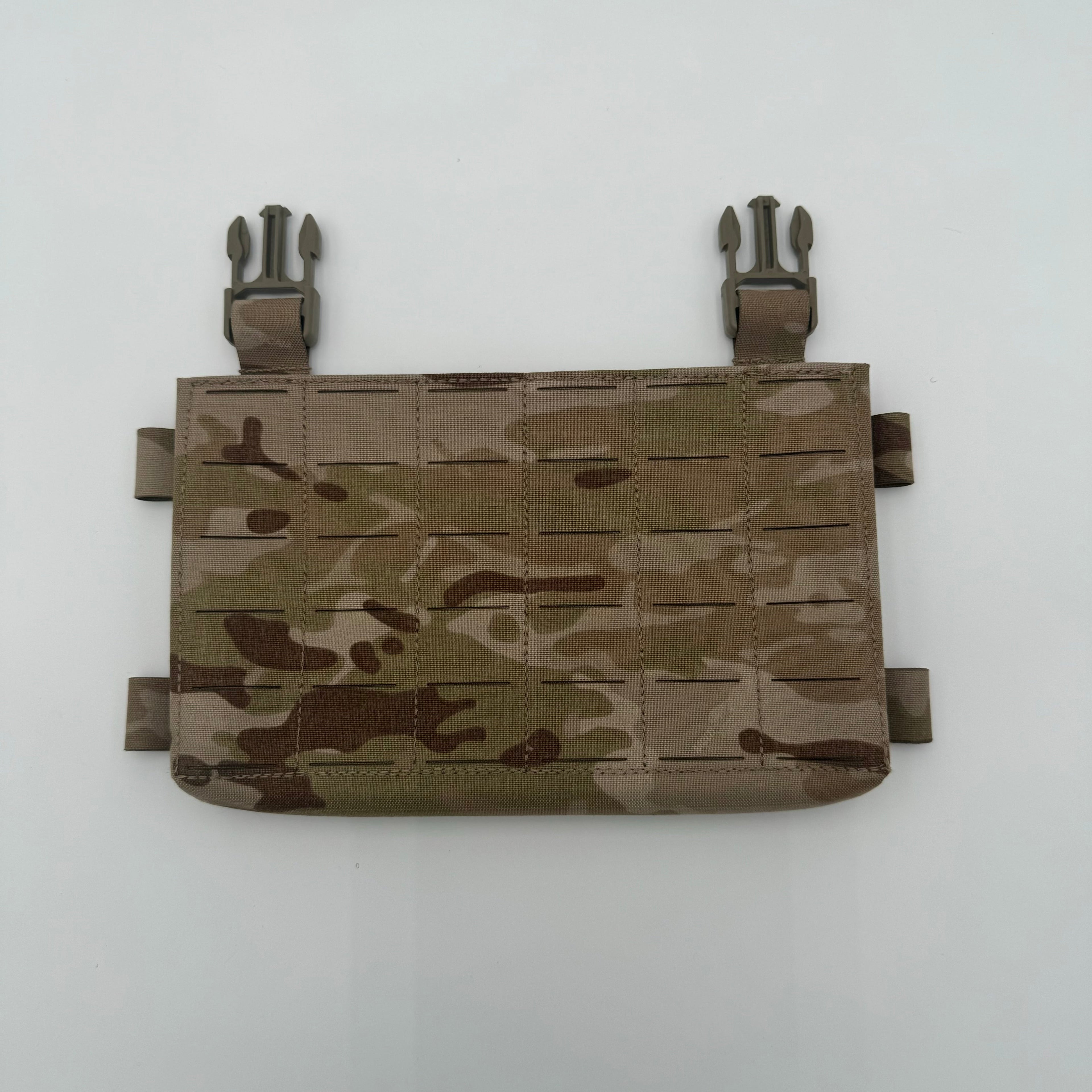 Primary Placard - OVERLANDERS Outfitter
