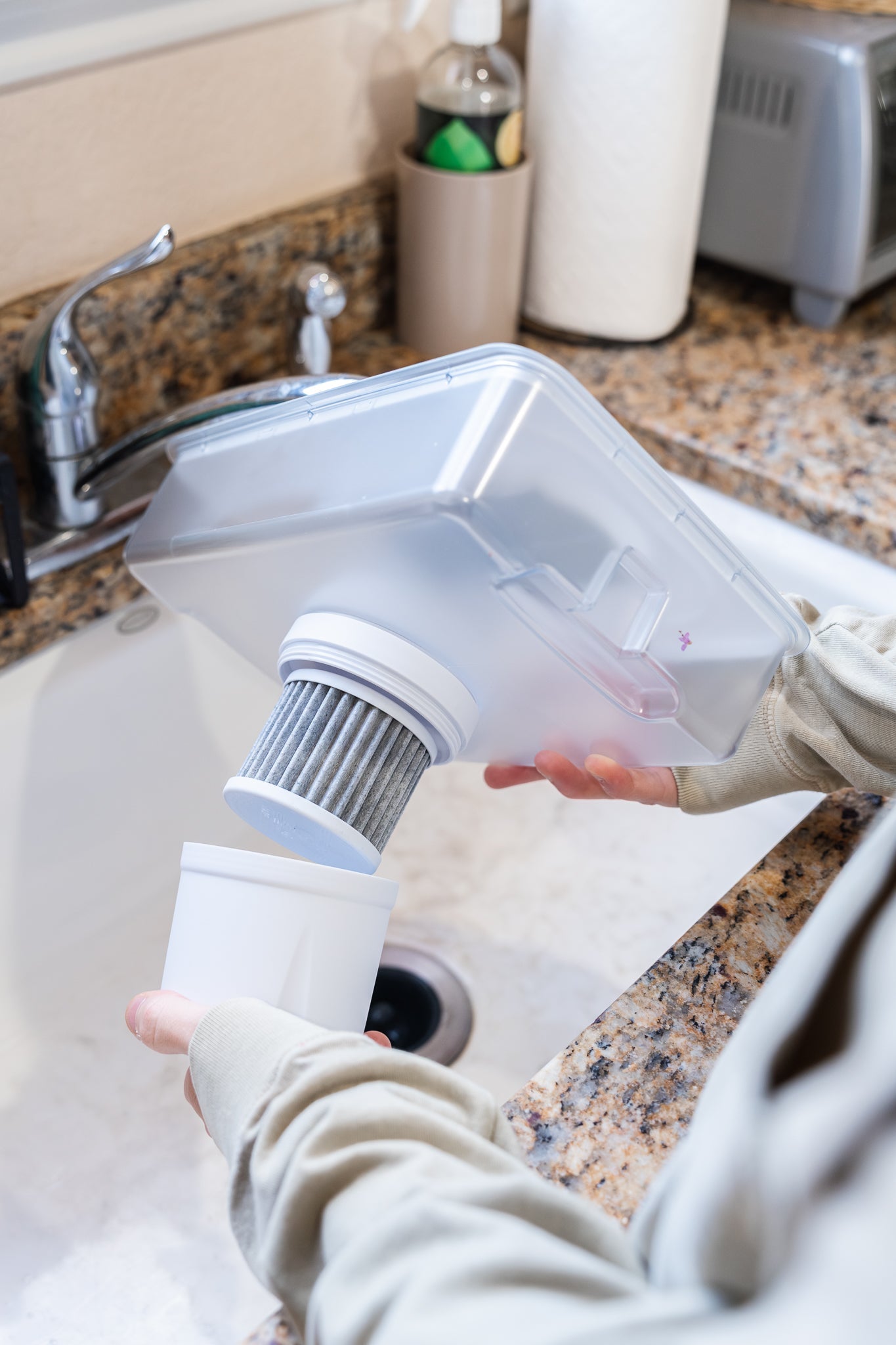 Pure XP Dispenser | Reduces Fluoride & PFAS - OVERLANDERS Outfitter