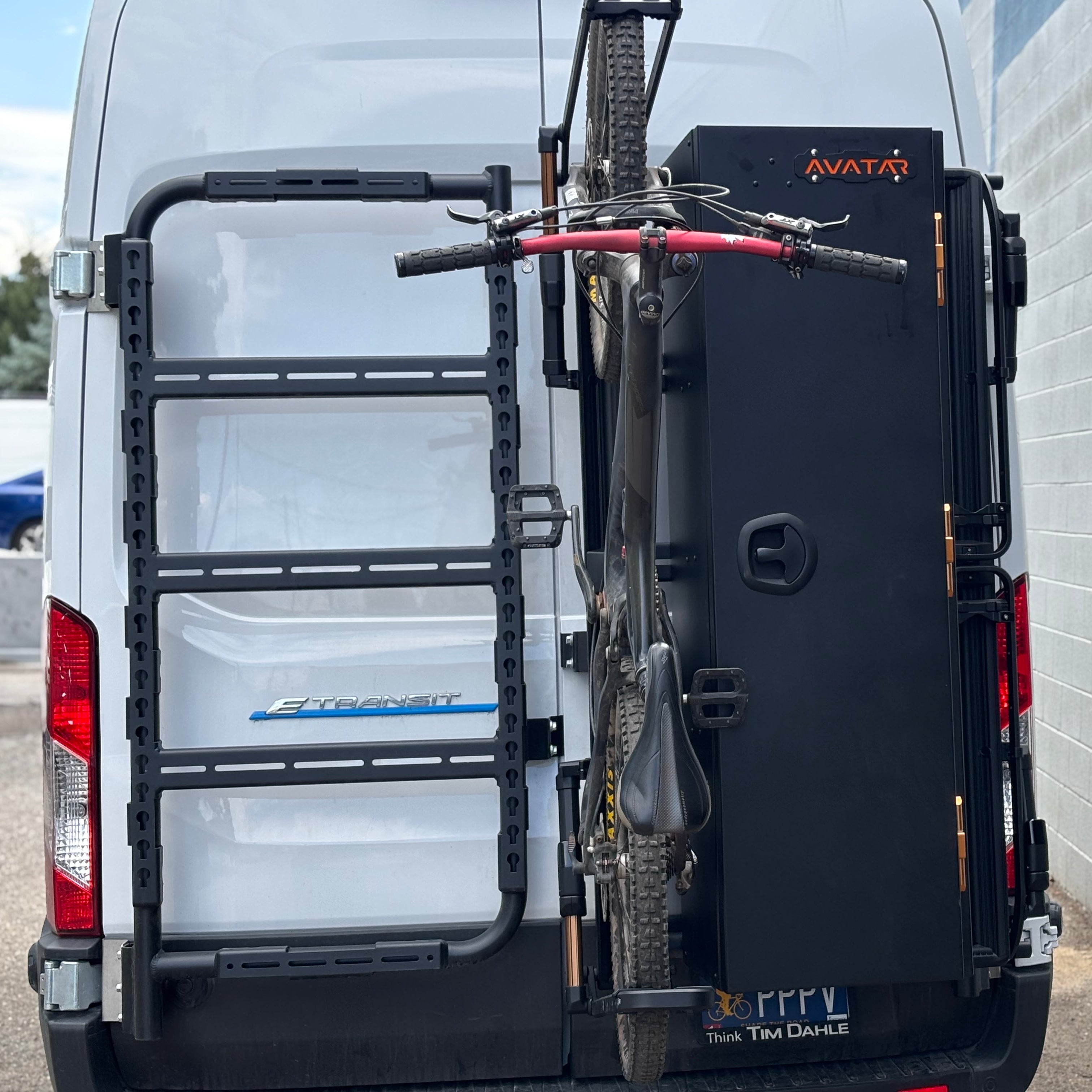 Avatar Offroad Avatar Centi Van Storage Box, durable black storage container with secure lid, designed for versatile van organization.