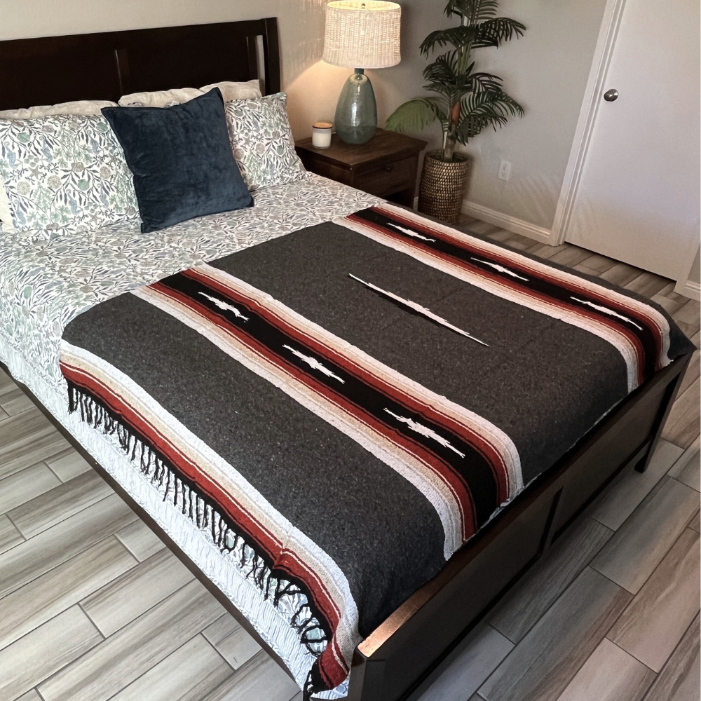Charcoal Retro Diamond Mexican Blanket - OVERLANDERS Outfitter