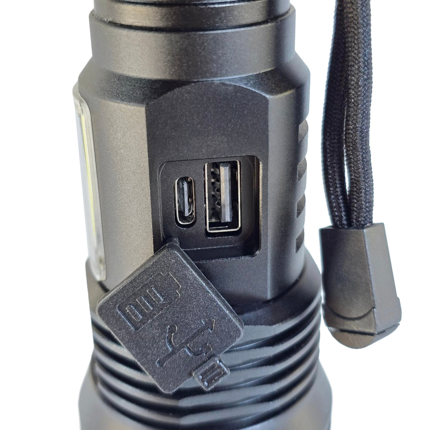 MUCTUP Muctac CHARGE LED flashlight with zoomable lens, USB charging, aluminum alloy body, 5000+ lumens, IP65 waterproof design