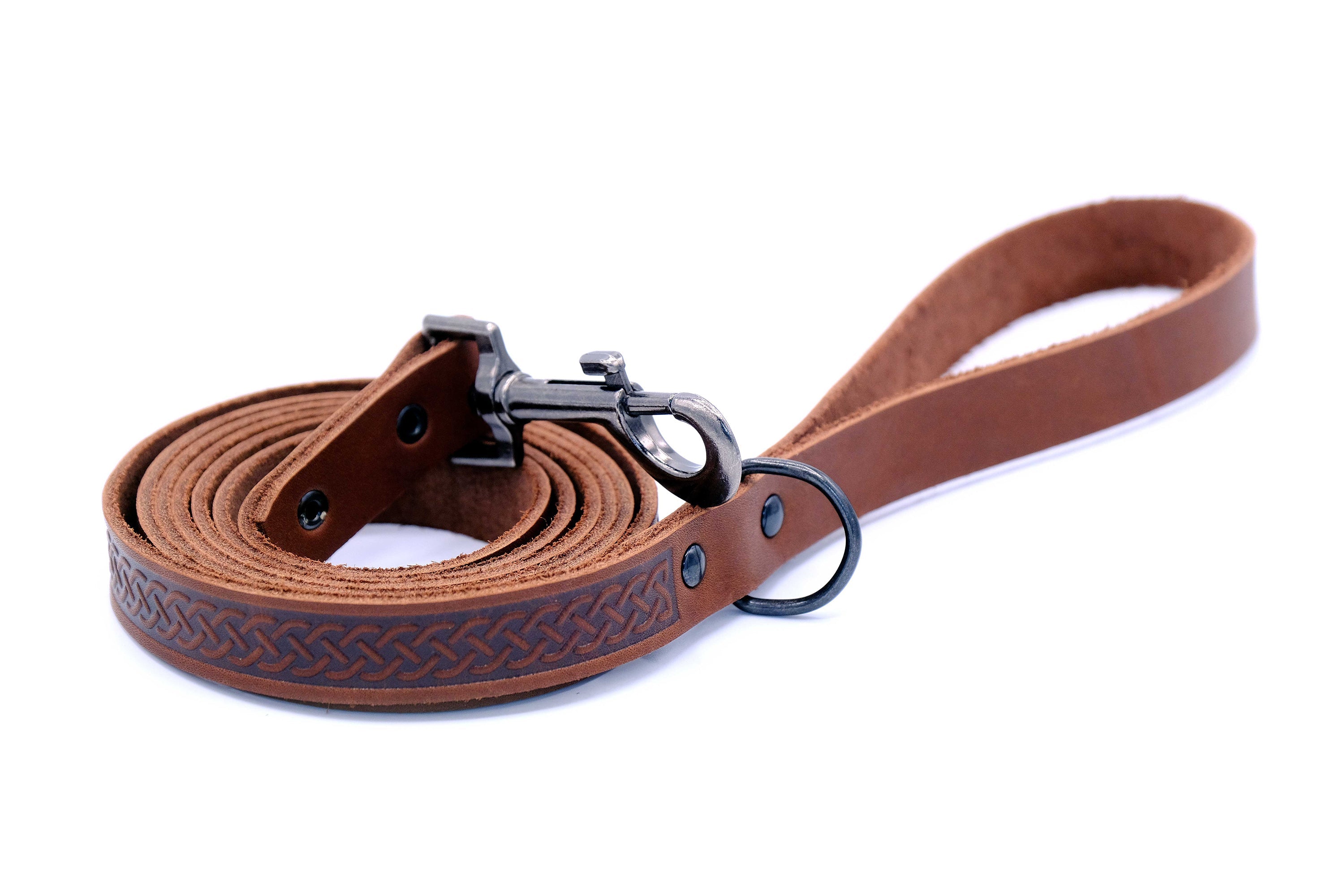 Chocolate leather dog collar and leash set from Euro-Dog Collars and Leads, with sturdy, stylish design for outdoor walks.