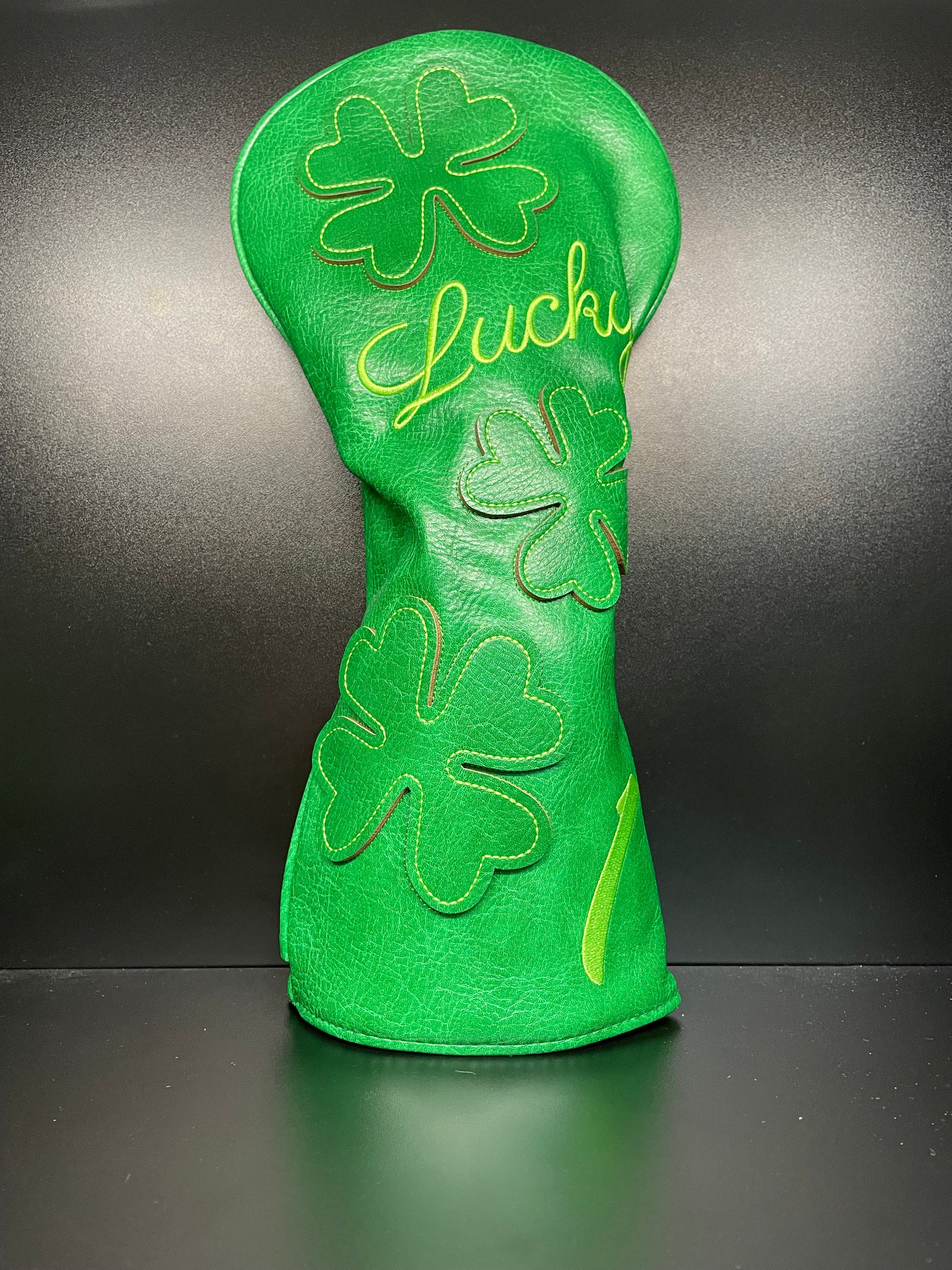 ParWestGolf Clover Headcover 2.0 for golf clubs, featuring a green clover design and soft protective material.