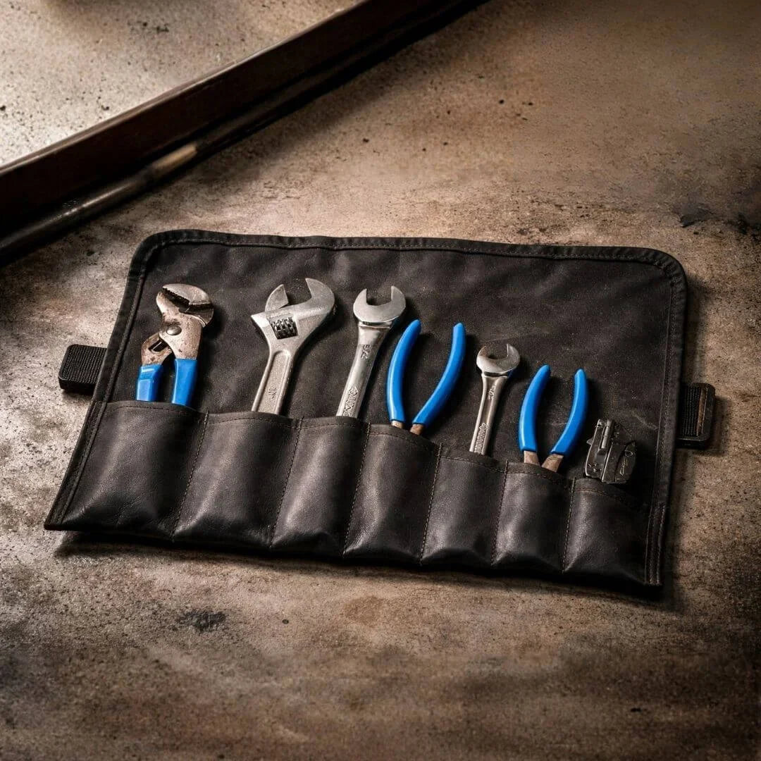 Combat Leather Tool Roll - OVERLANDERS Outfitter