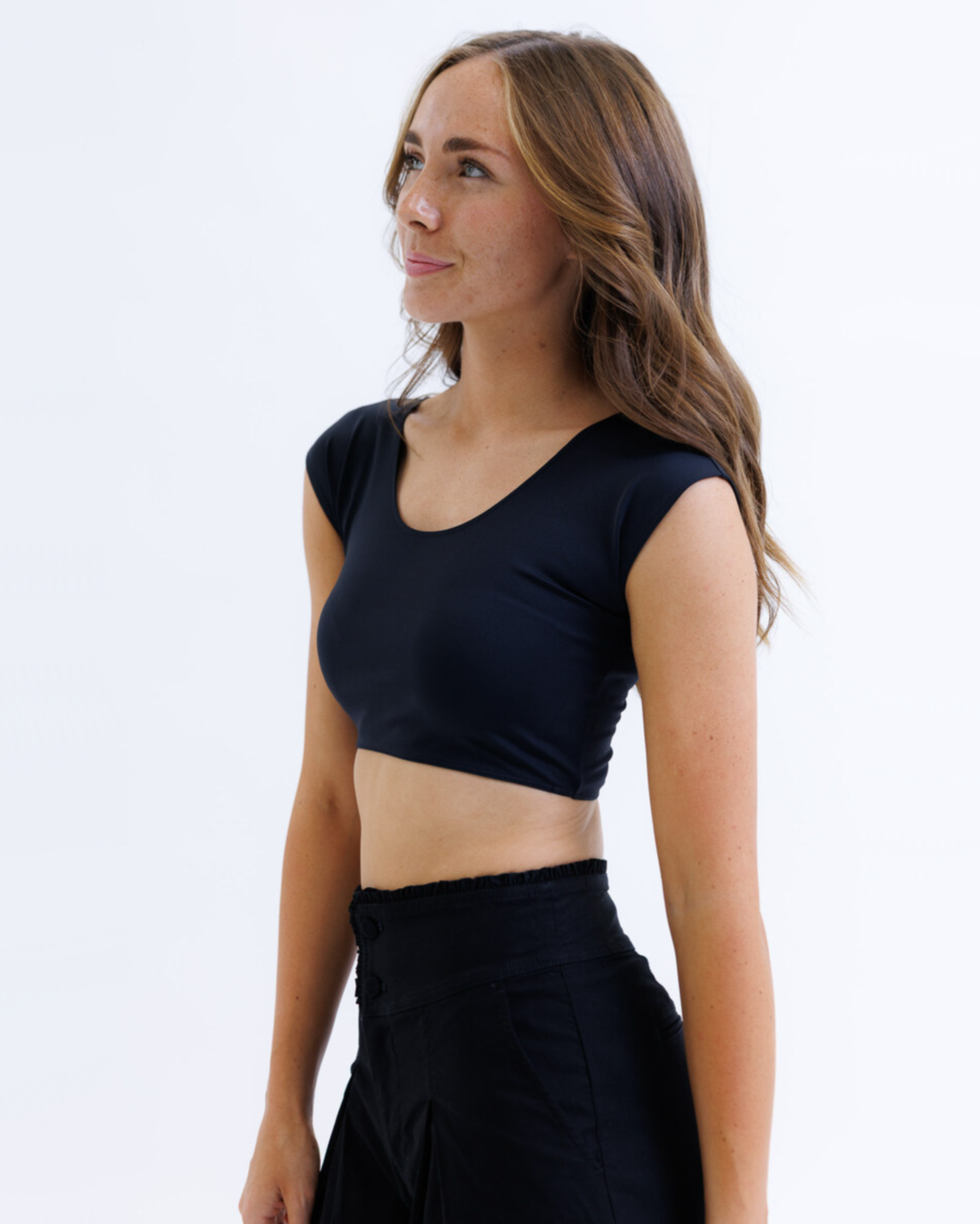 Contour Demi Tee - OVERLANDERS Outfitter