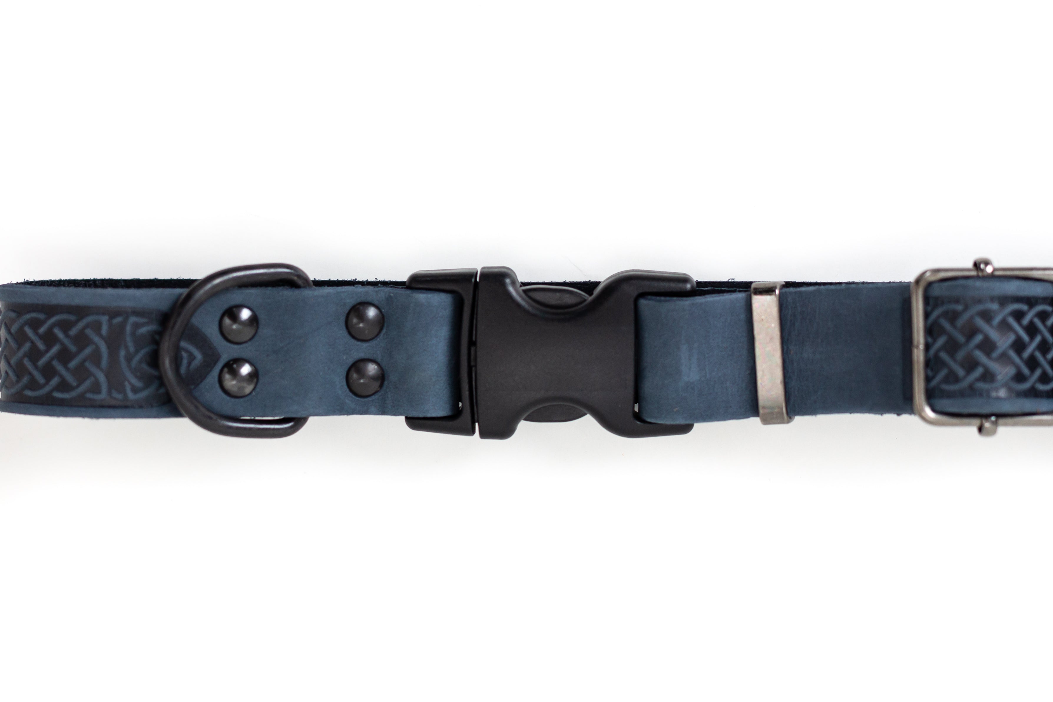Euro-Dog Leather Dog Collar in Celtic Sport Blue, showcasing quality leather and durable design for dogs.